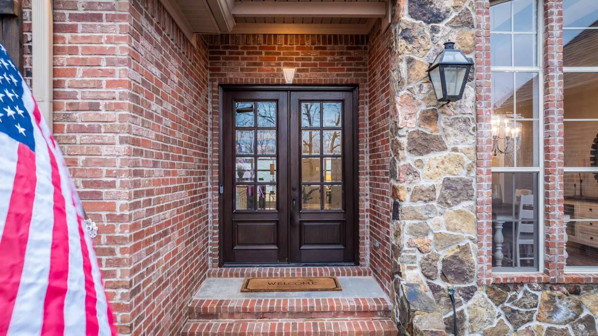 CRESTHAVEN - Residential