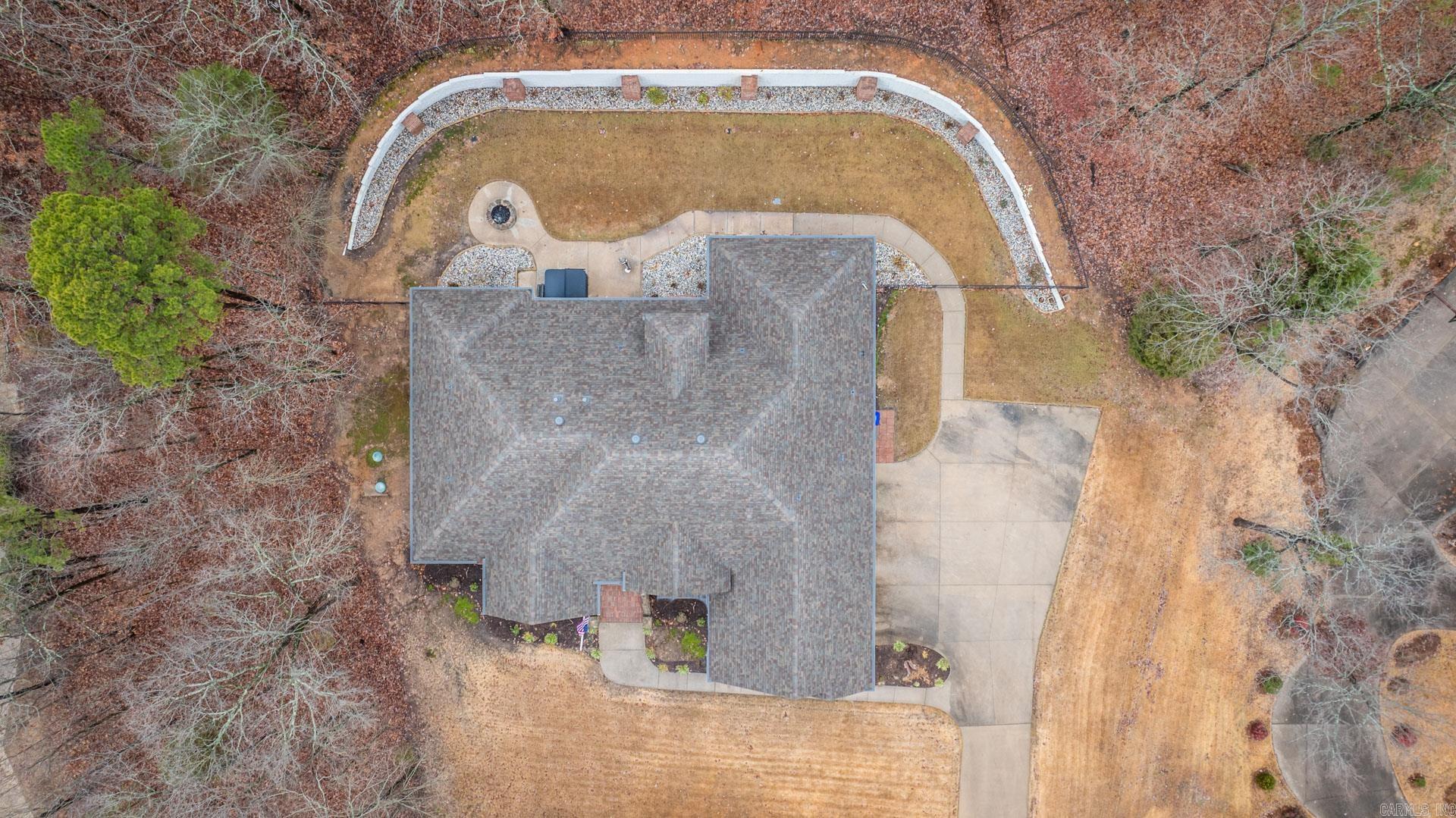 CRESTHAVEN - Residential