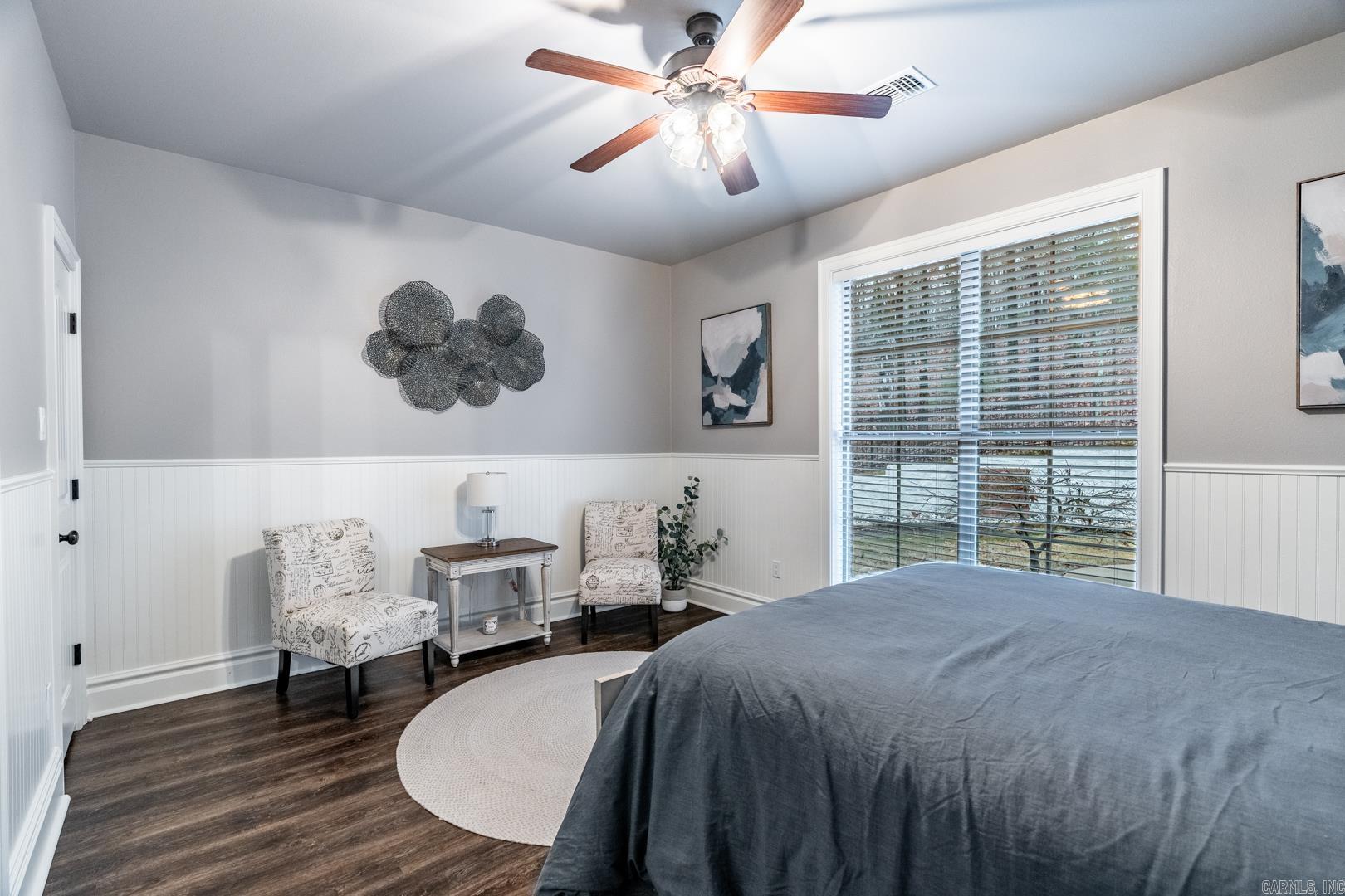 CRESTHAVEN - Residential