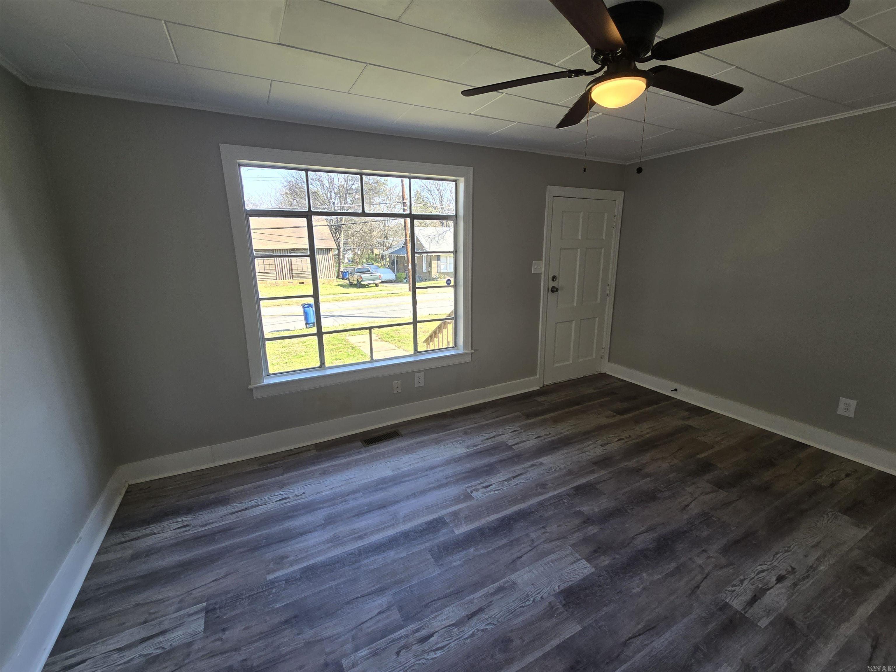 HILLSIDE - Residential