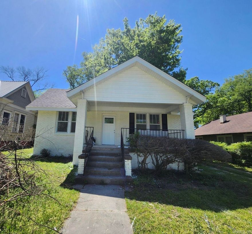 Such a lovely home! Beautifully updated! Located Near The Historic Central High School! This one won't last long!