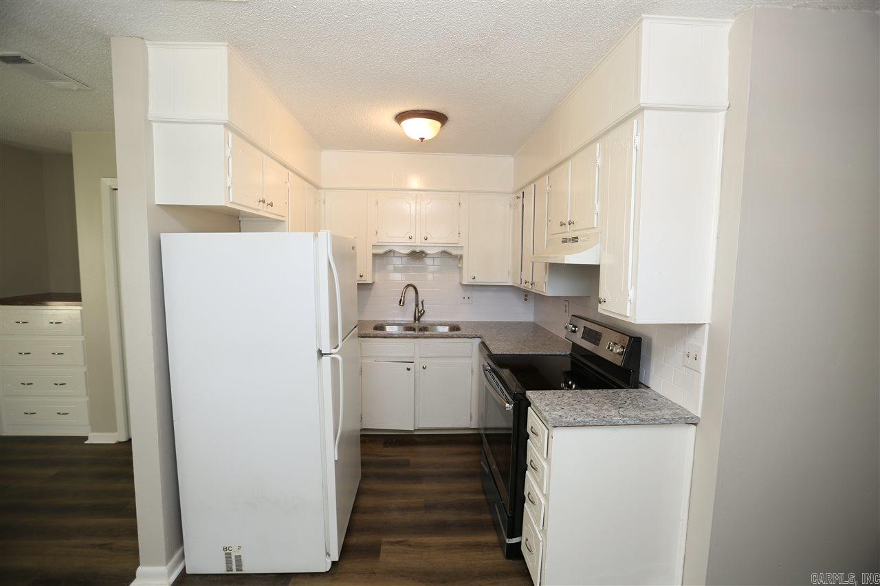 Hill Crest - Residential Lease