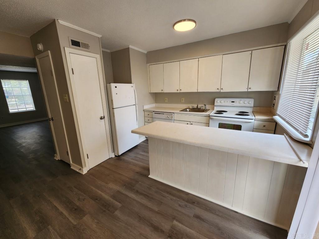 Treasure Hill-Santa Fe Heights - Residential Lease