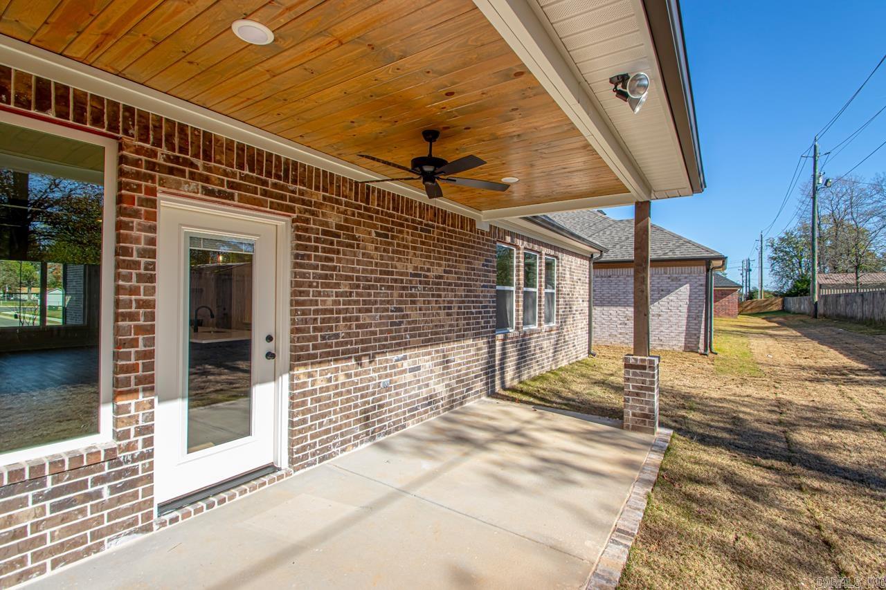 SPENCER CROSSING LLC - Residential