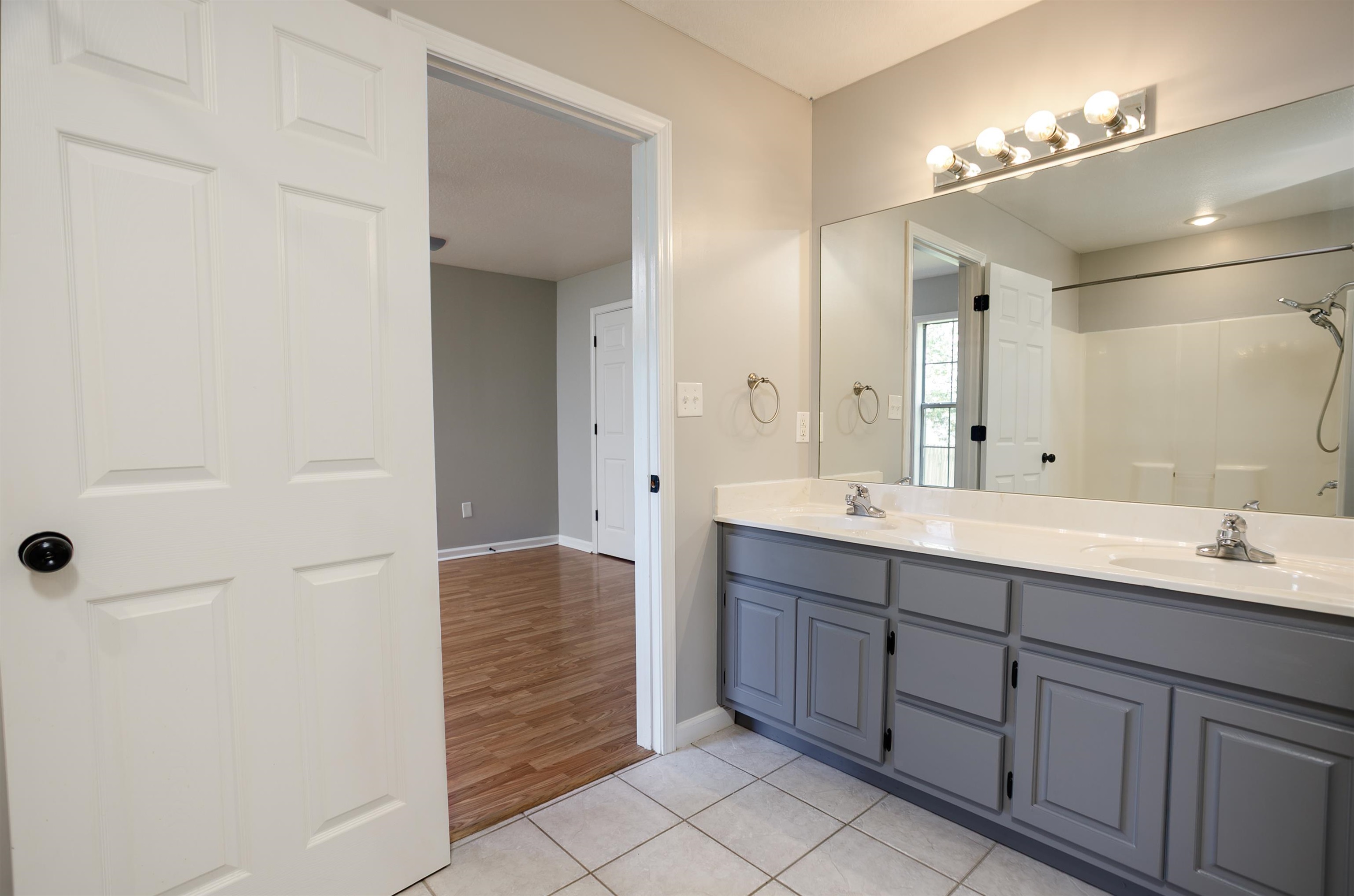 DEERBORN HILLS - Residential