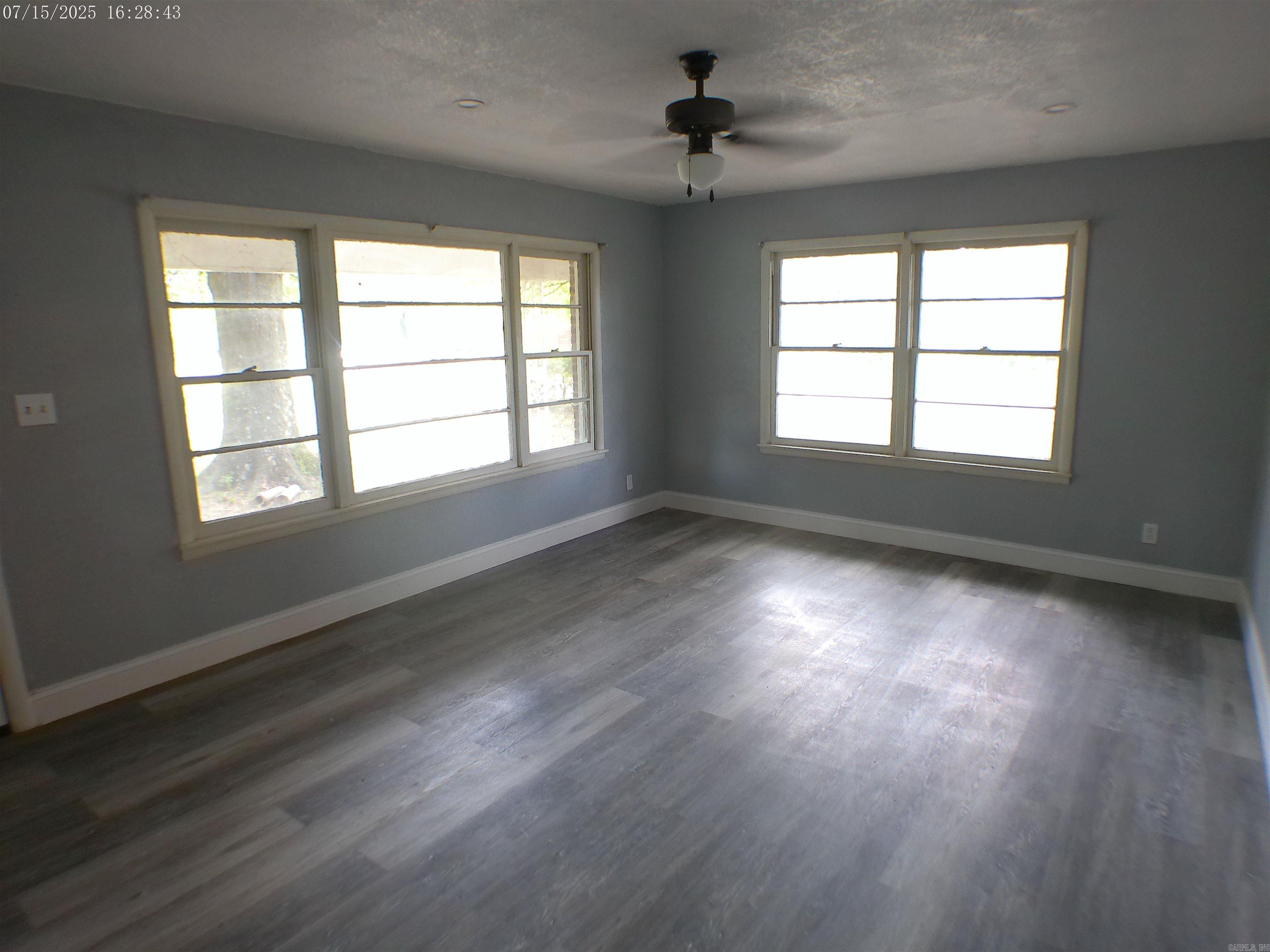 CORNS ADDN - Residential