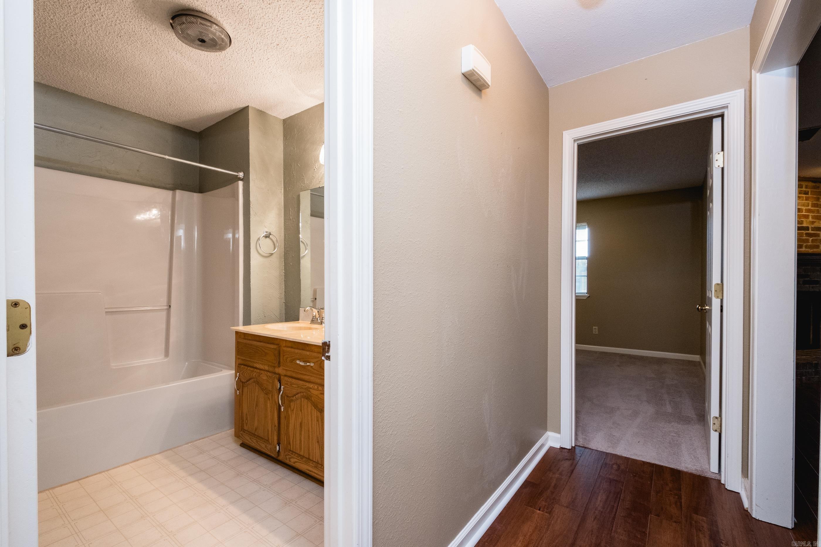 EDGEWATER ADDN - Residential