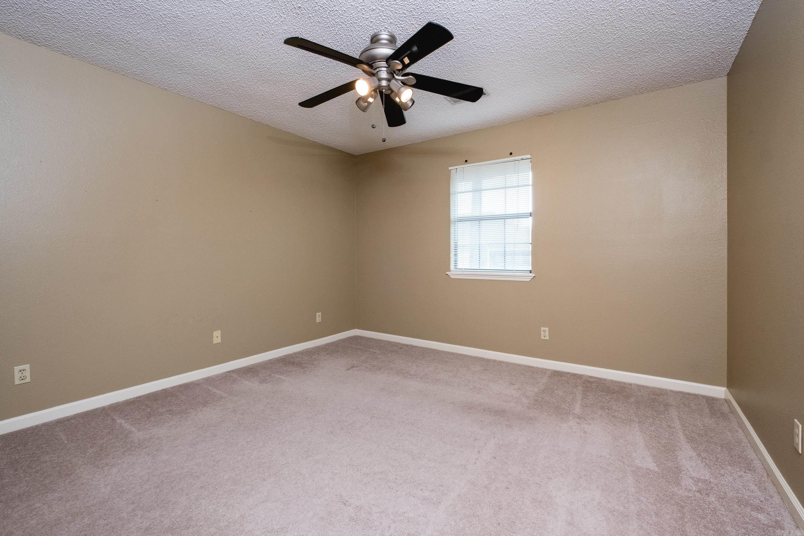 EDGEWATER ADDN - Residential