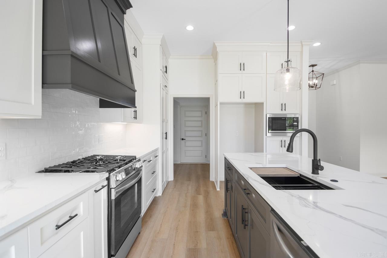 SARATOGA PLACE SUBDIVISION - Residential