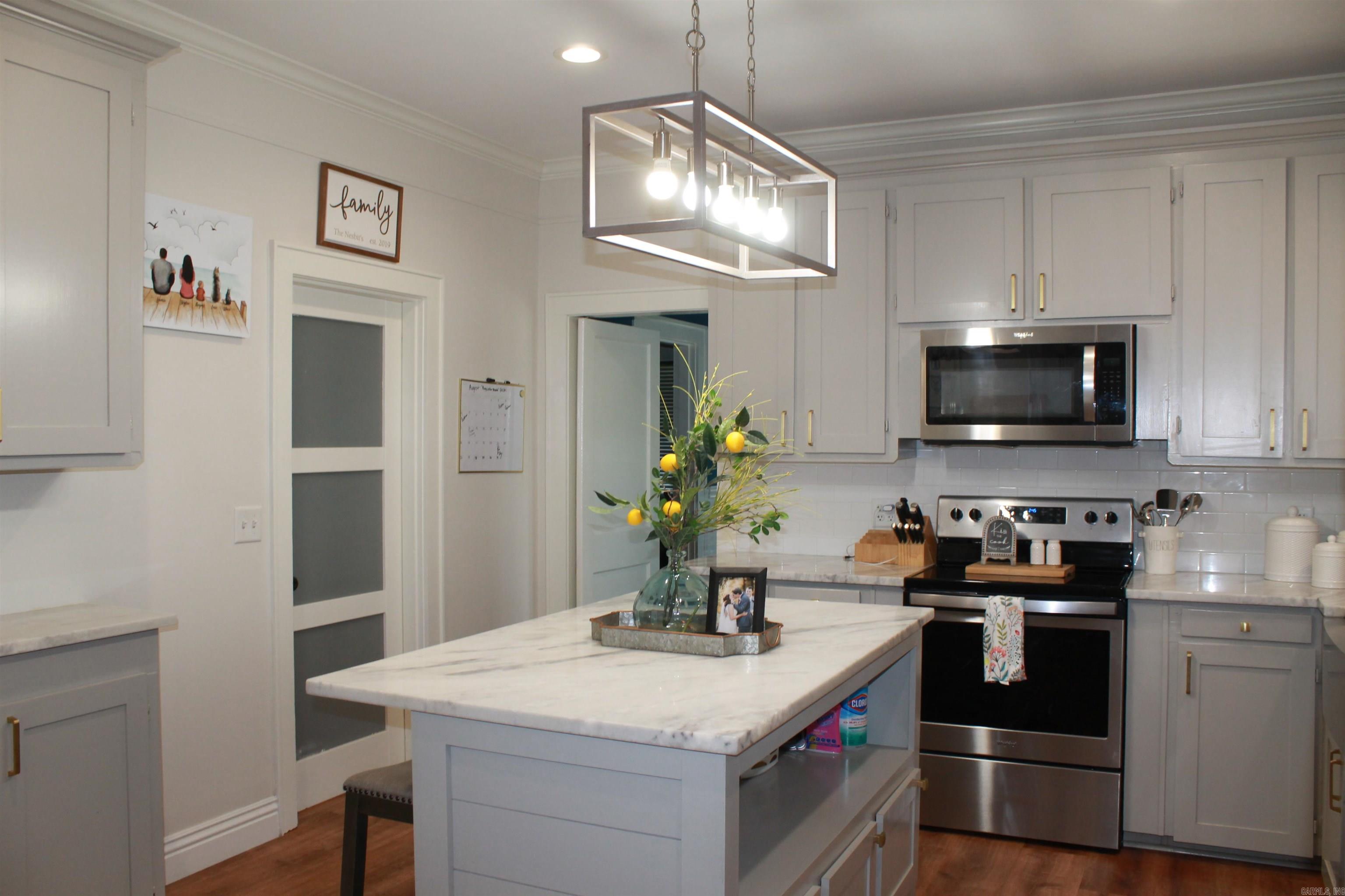 2ND WEST MAIN HEIGHTS - Residential