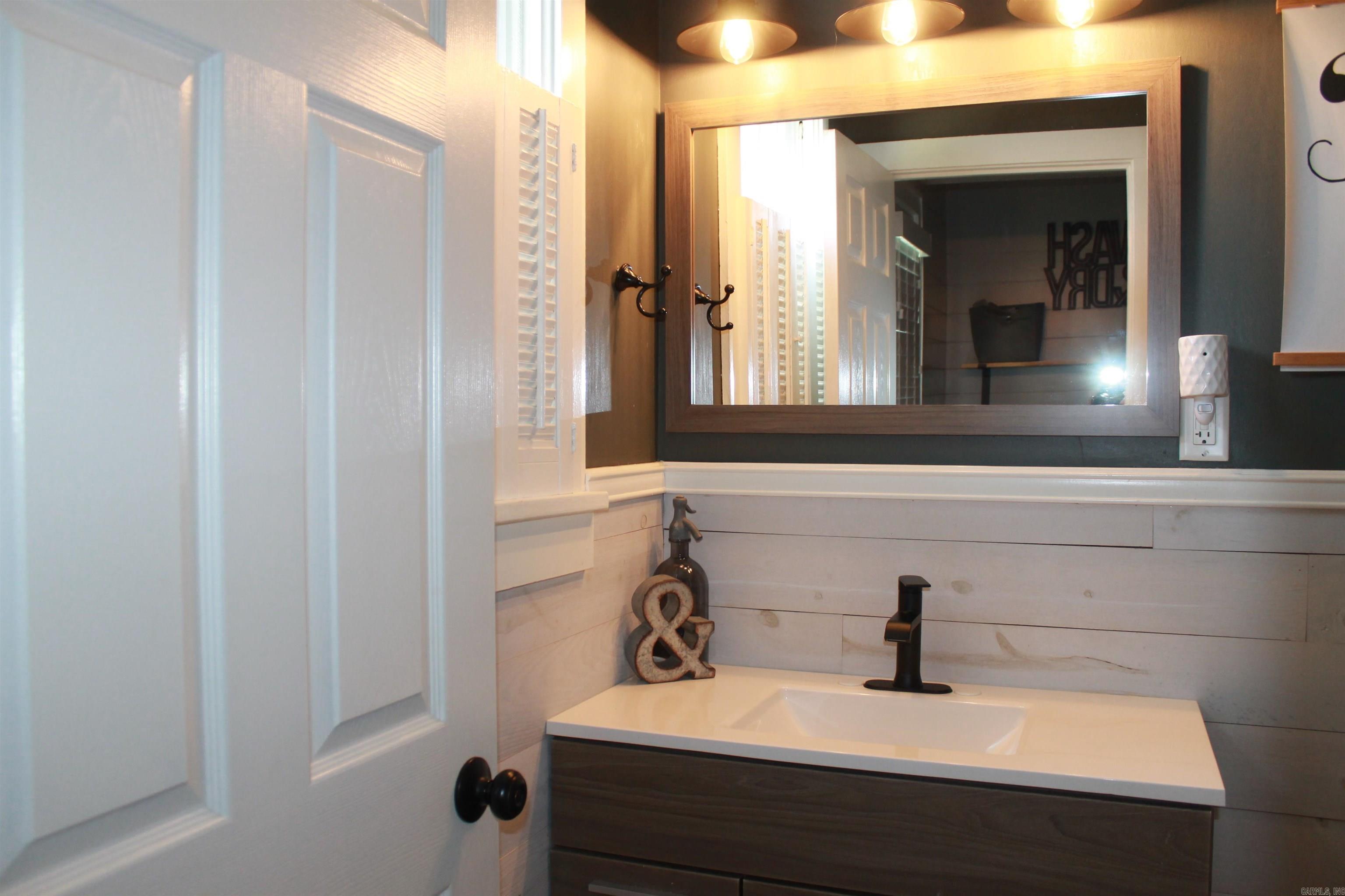 2ND WEST MAIN HEIGHTS - Residential