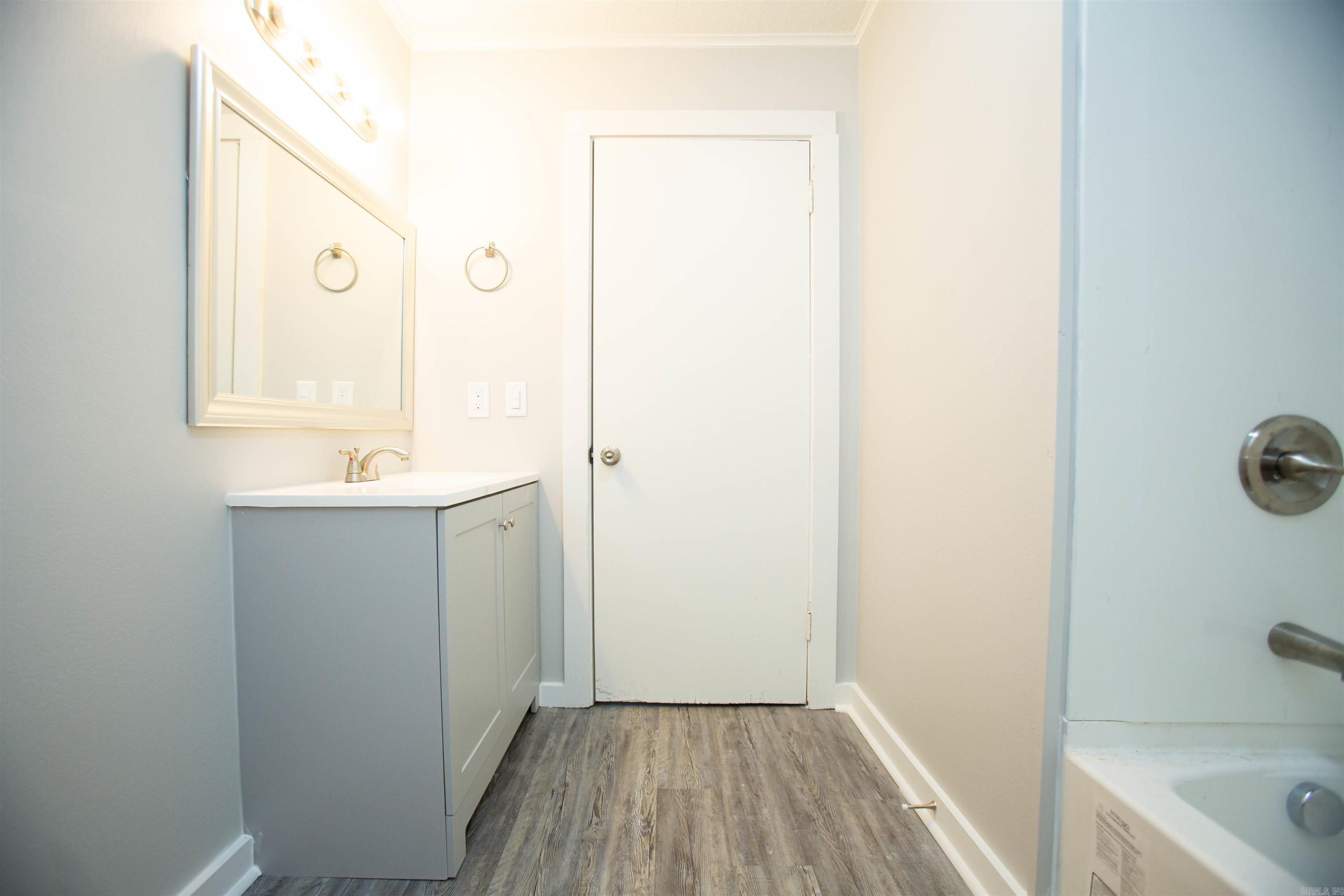 Missouri Pacific - Residential Lease