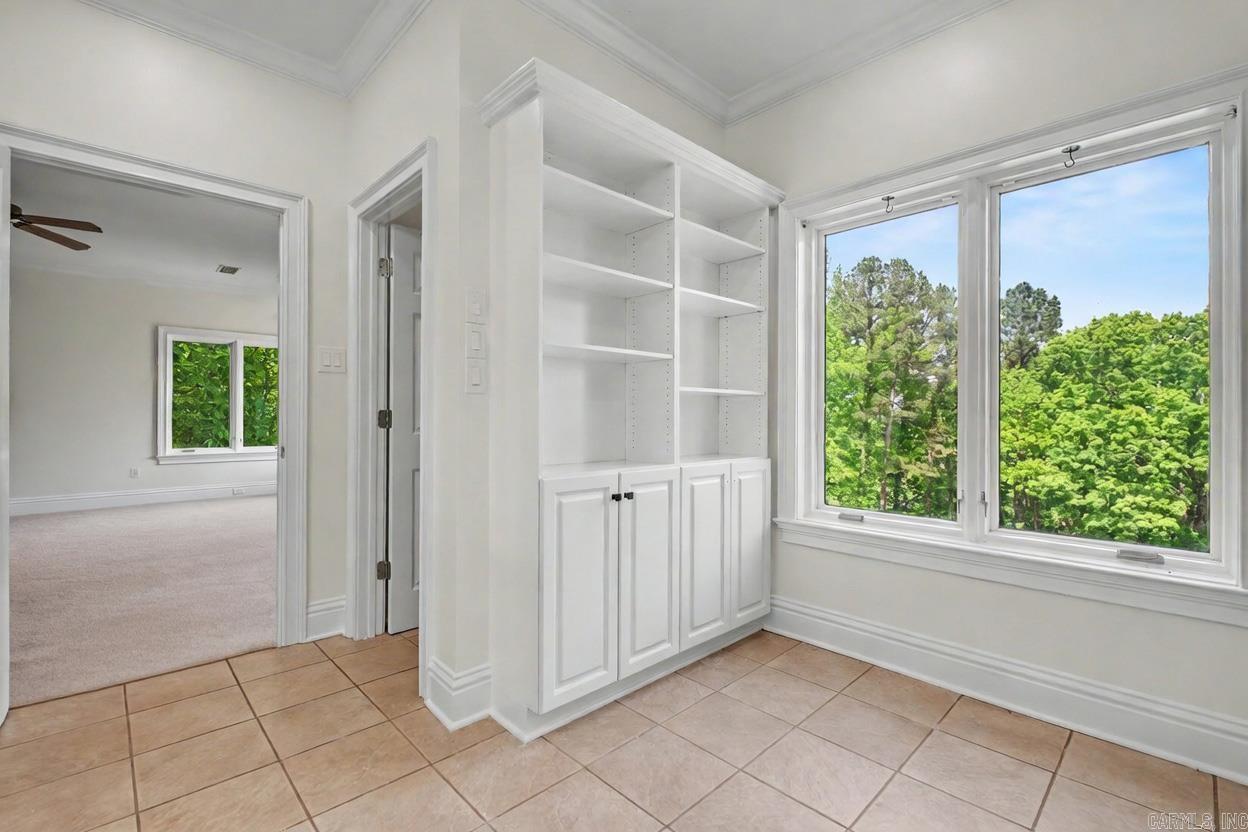 OVERLOOK PARK - Residential