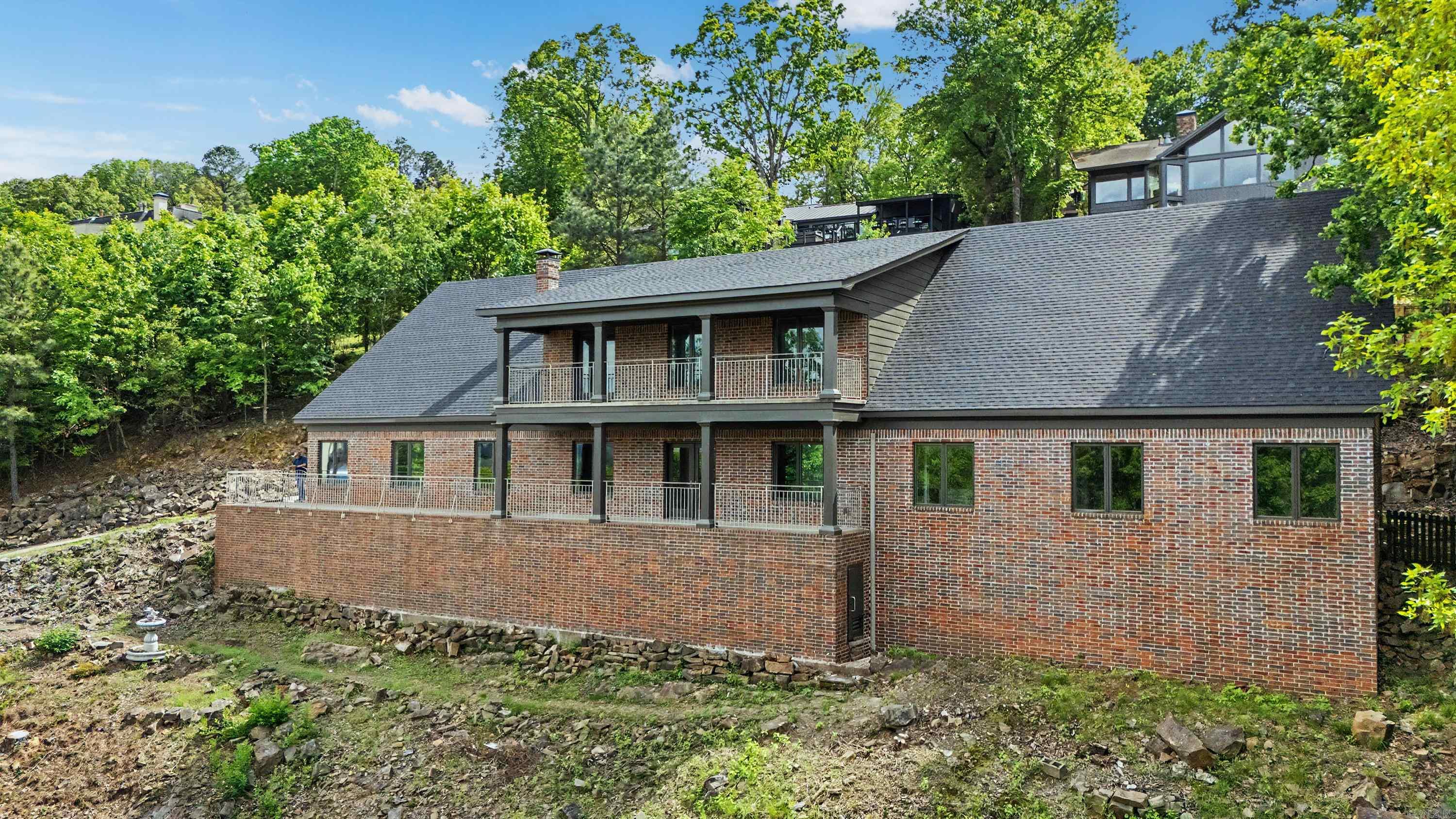 OVERLOOK PARK - Residential