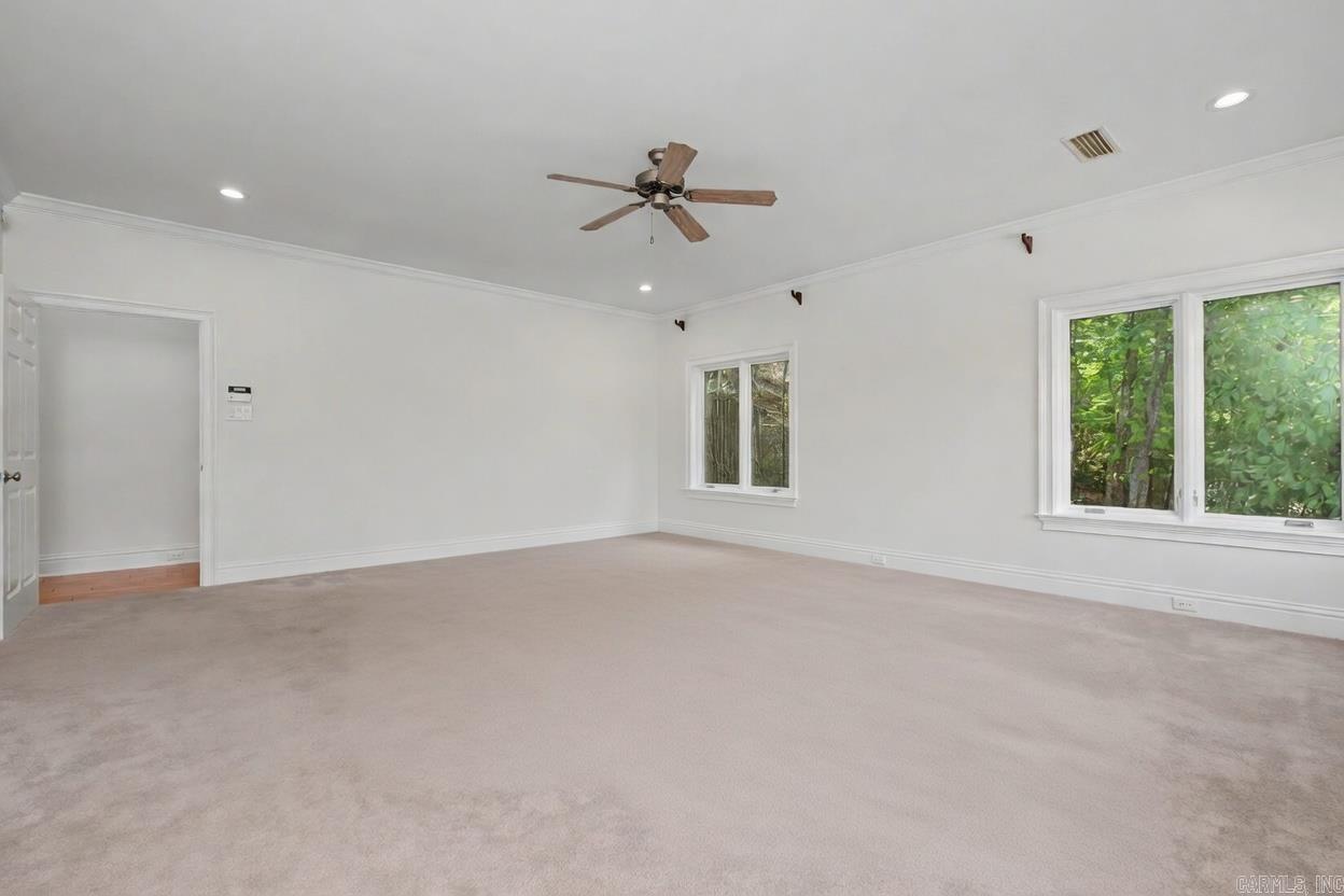 OVERLOOK PARK - Residential