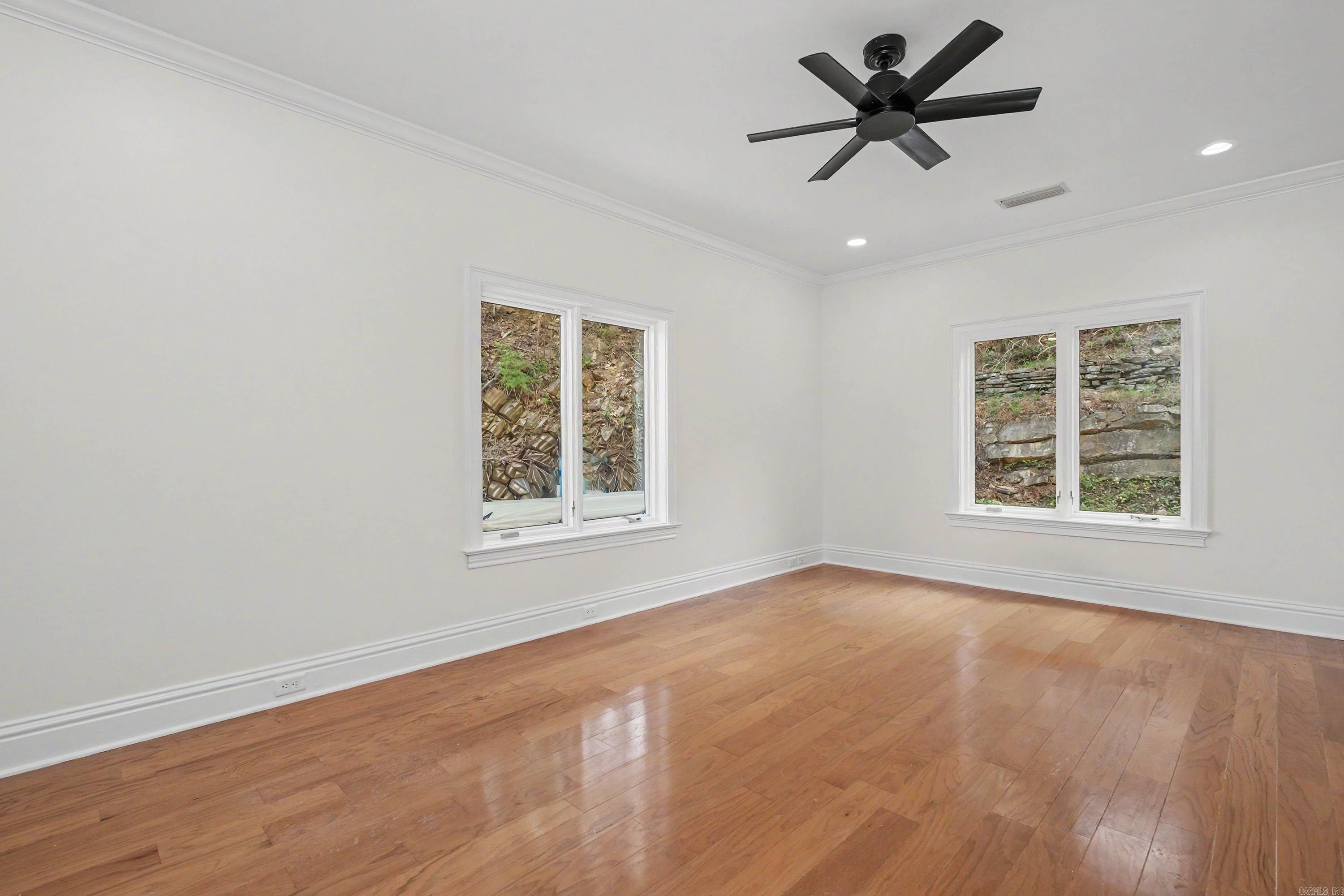 OVERLOOK PARK - Residential