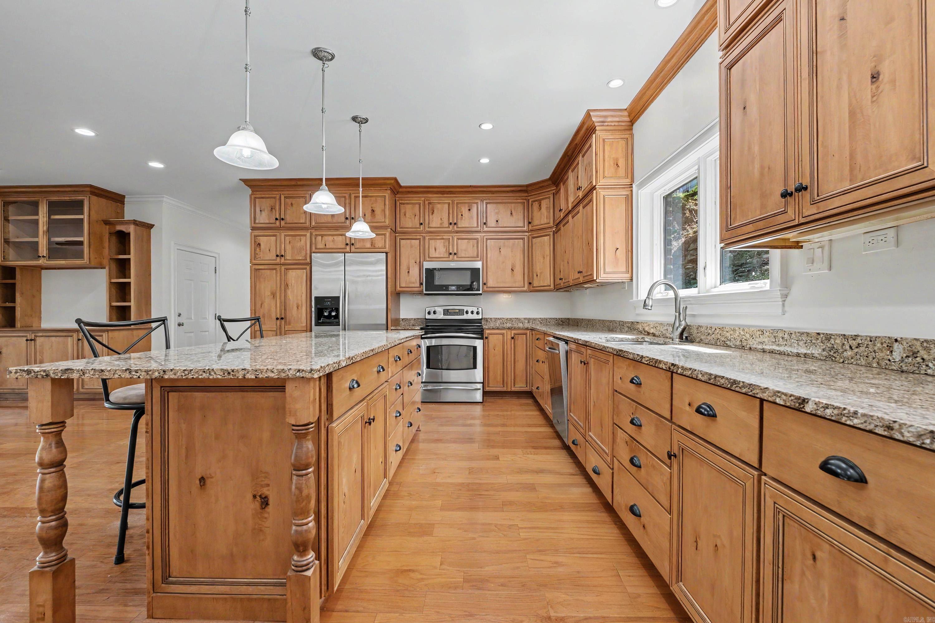 OVERLOOK PARK - Residential