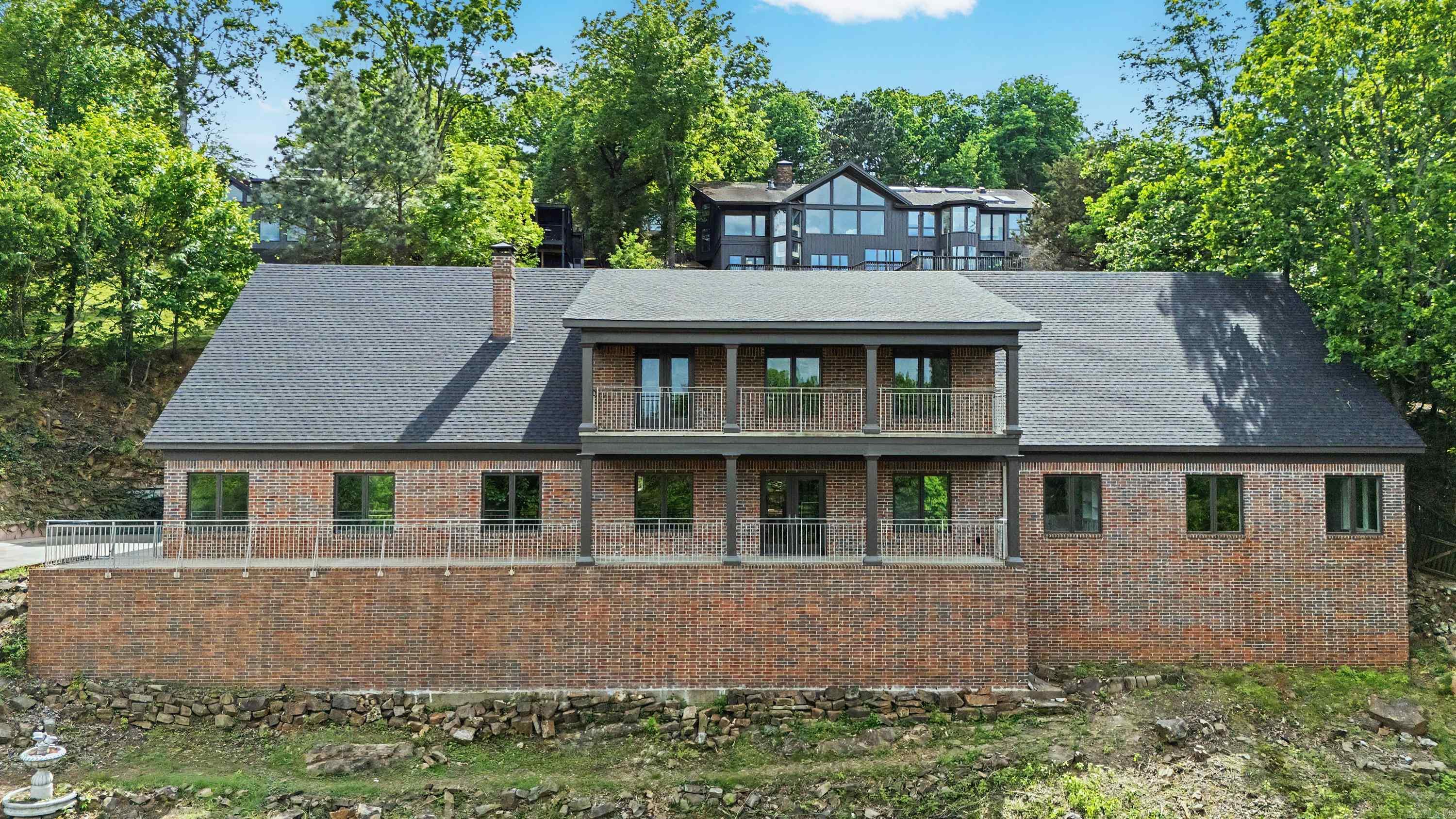 OVERLOOK PARK - Residential