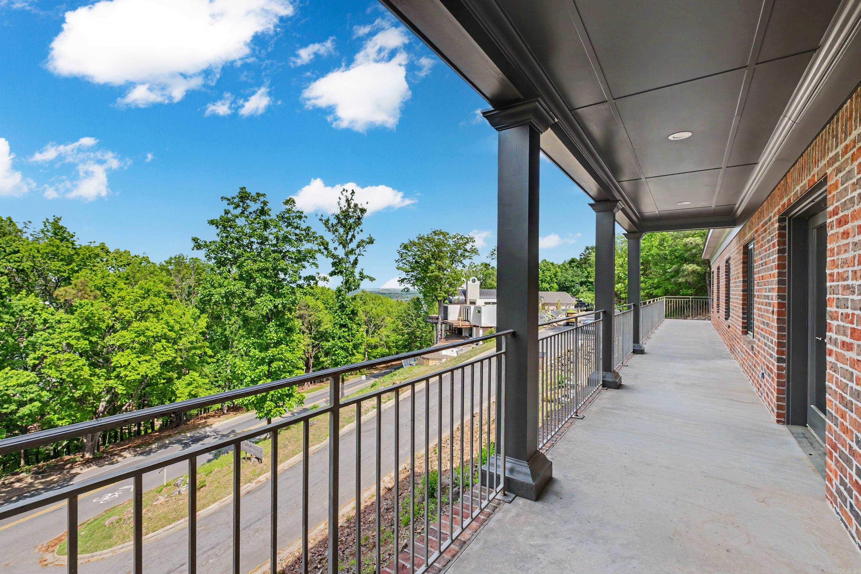 OVERLOOK PARK - Residential