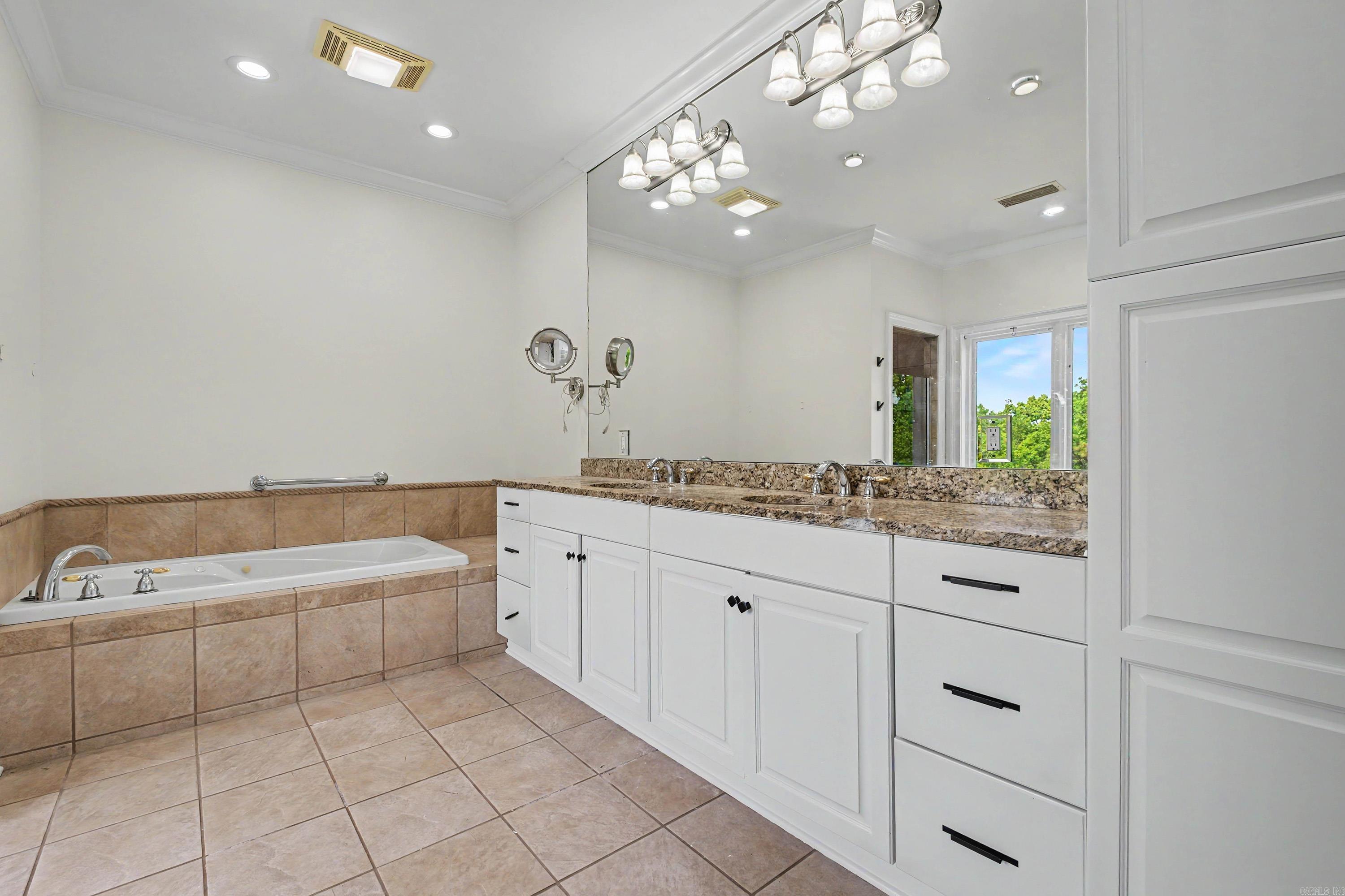 OVERLOOK PARK - Residential