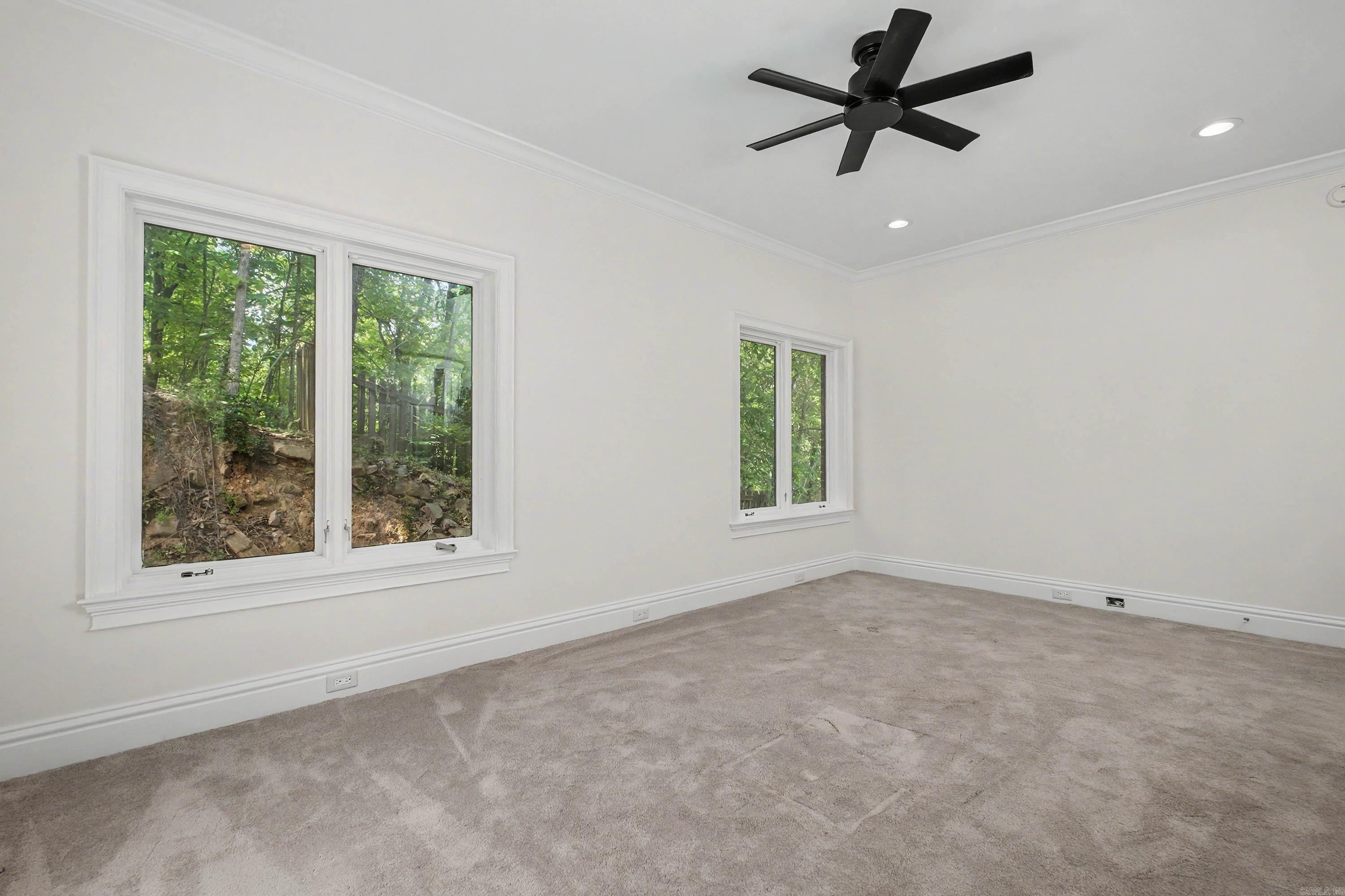 OVERLOOK PARK - Residential