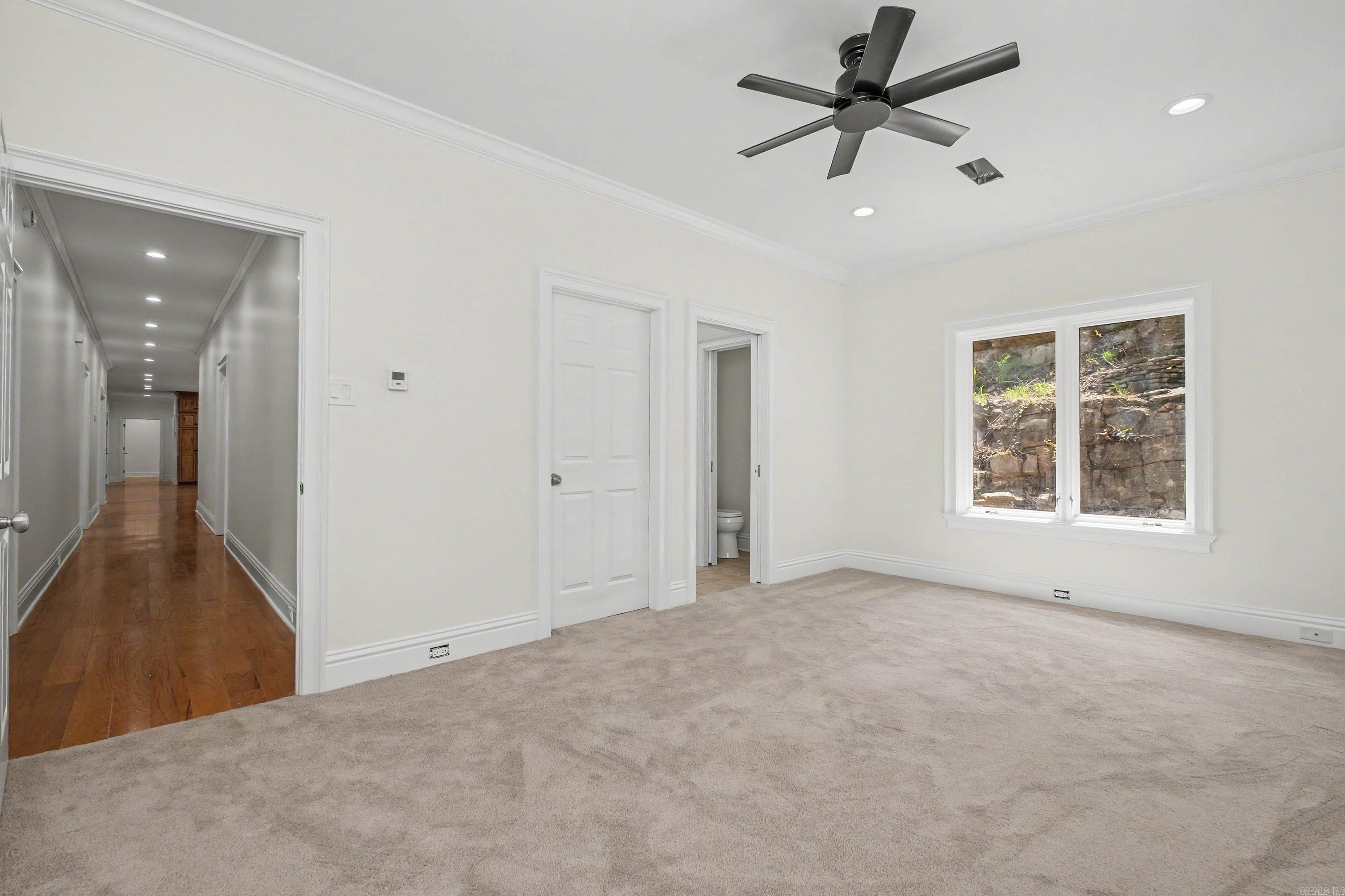 OVERLOOK PARK - Residential