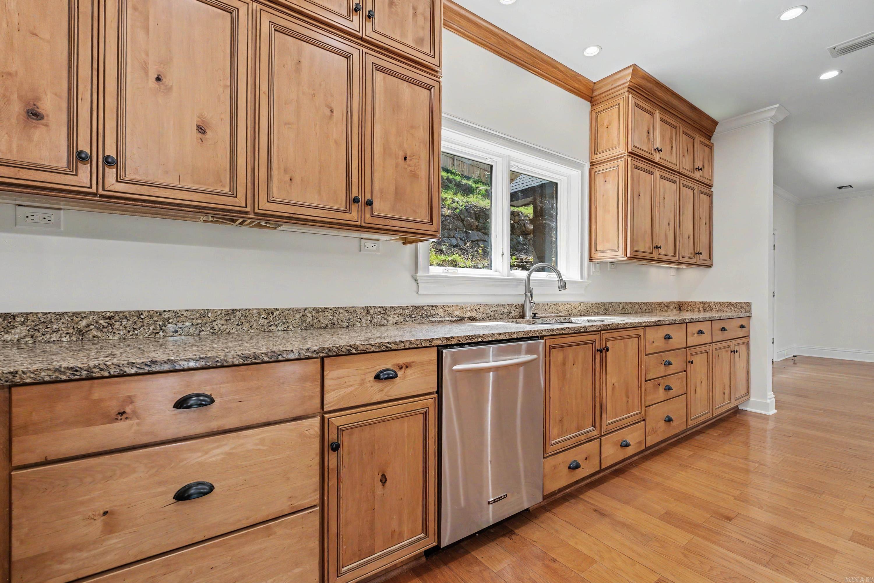 OVERLOOK PARK - Residential