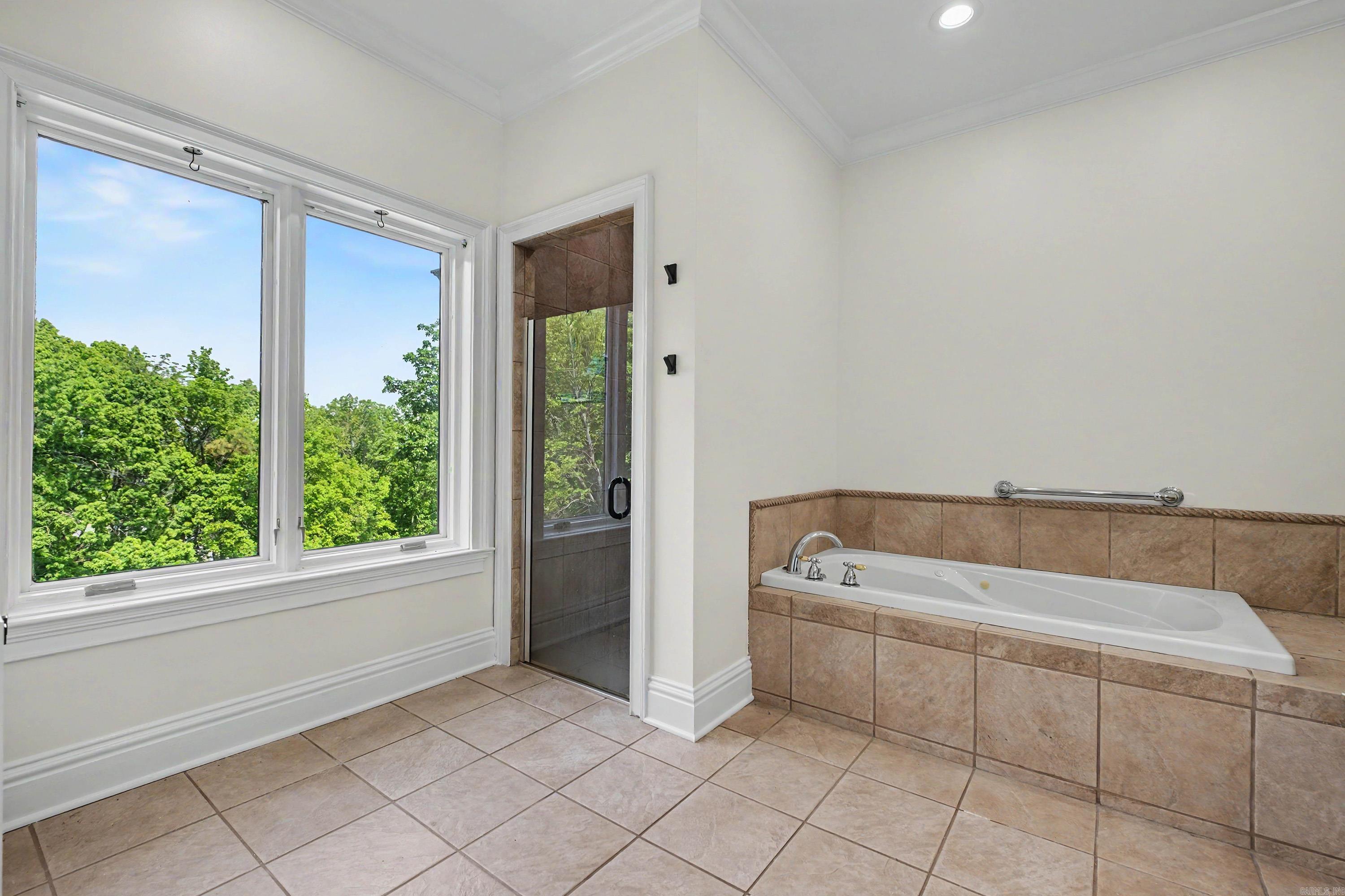 OVERLOOK PARK - Residential