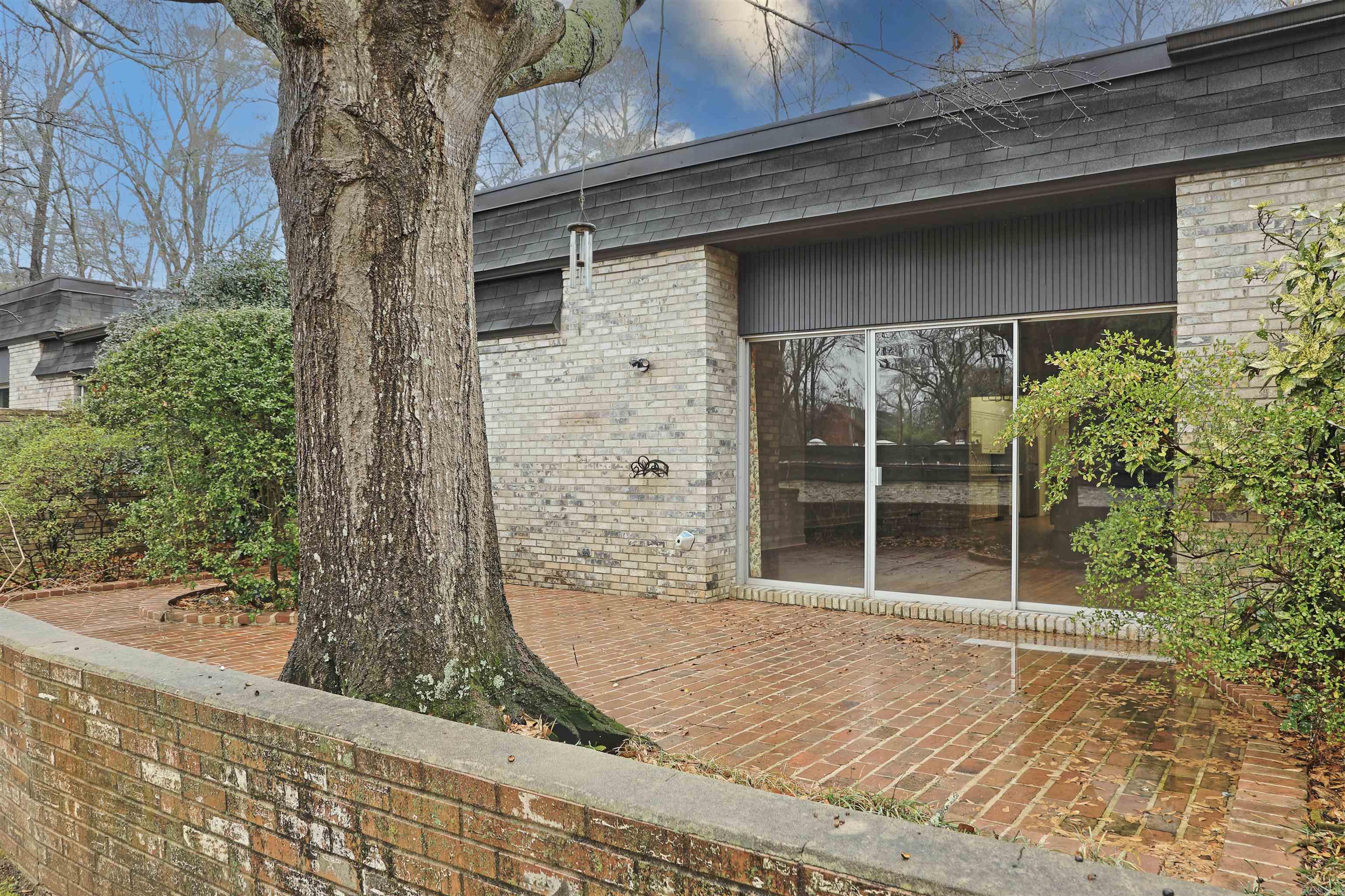 WESTRIDGE HORZ PROP REGIME - Residential