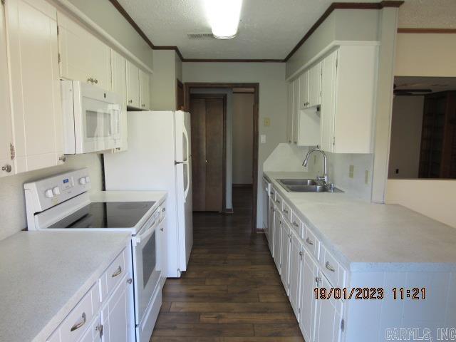 Tucker Creek - Residential Lease