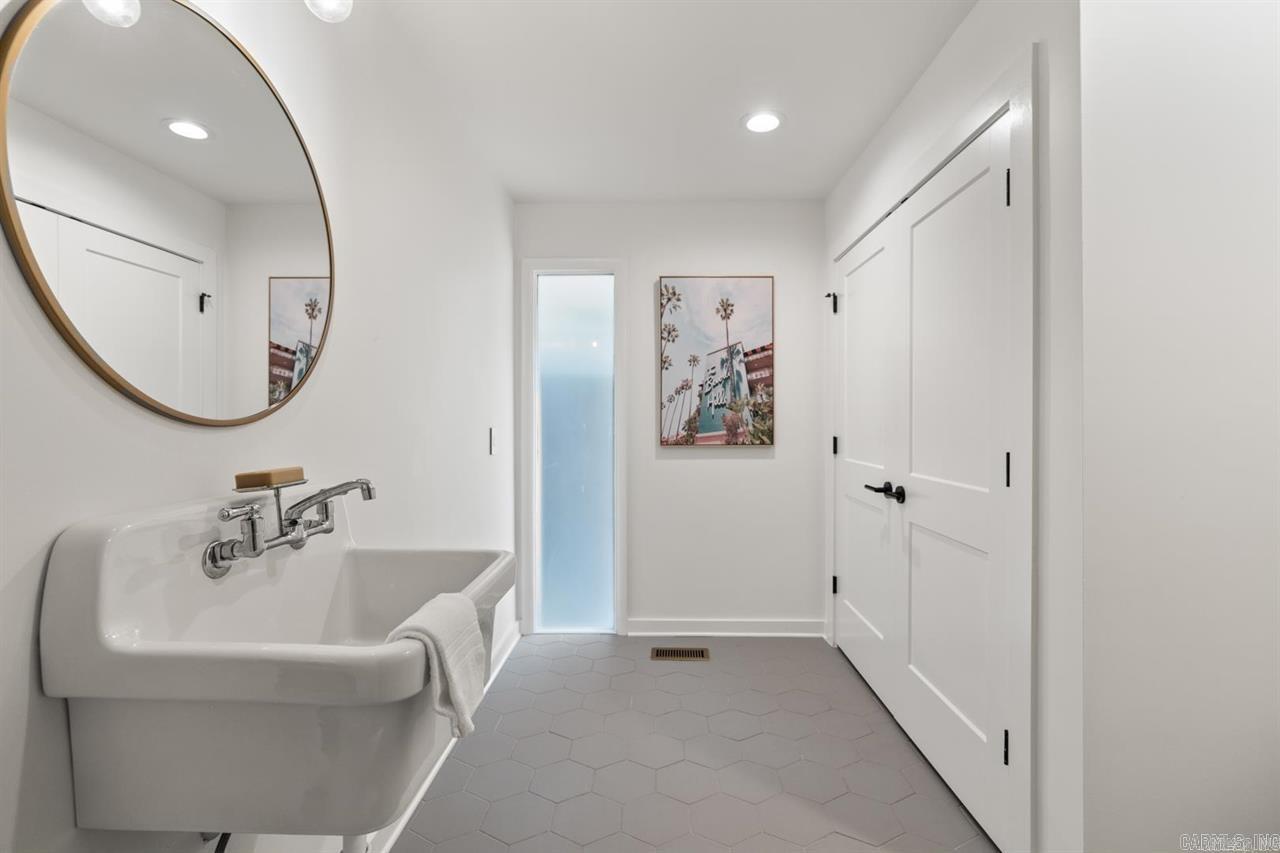 Robinwood - Residential