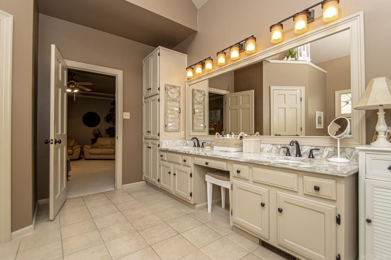 OVERBROOK - Residential