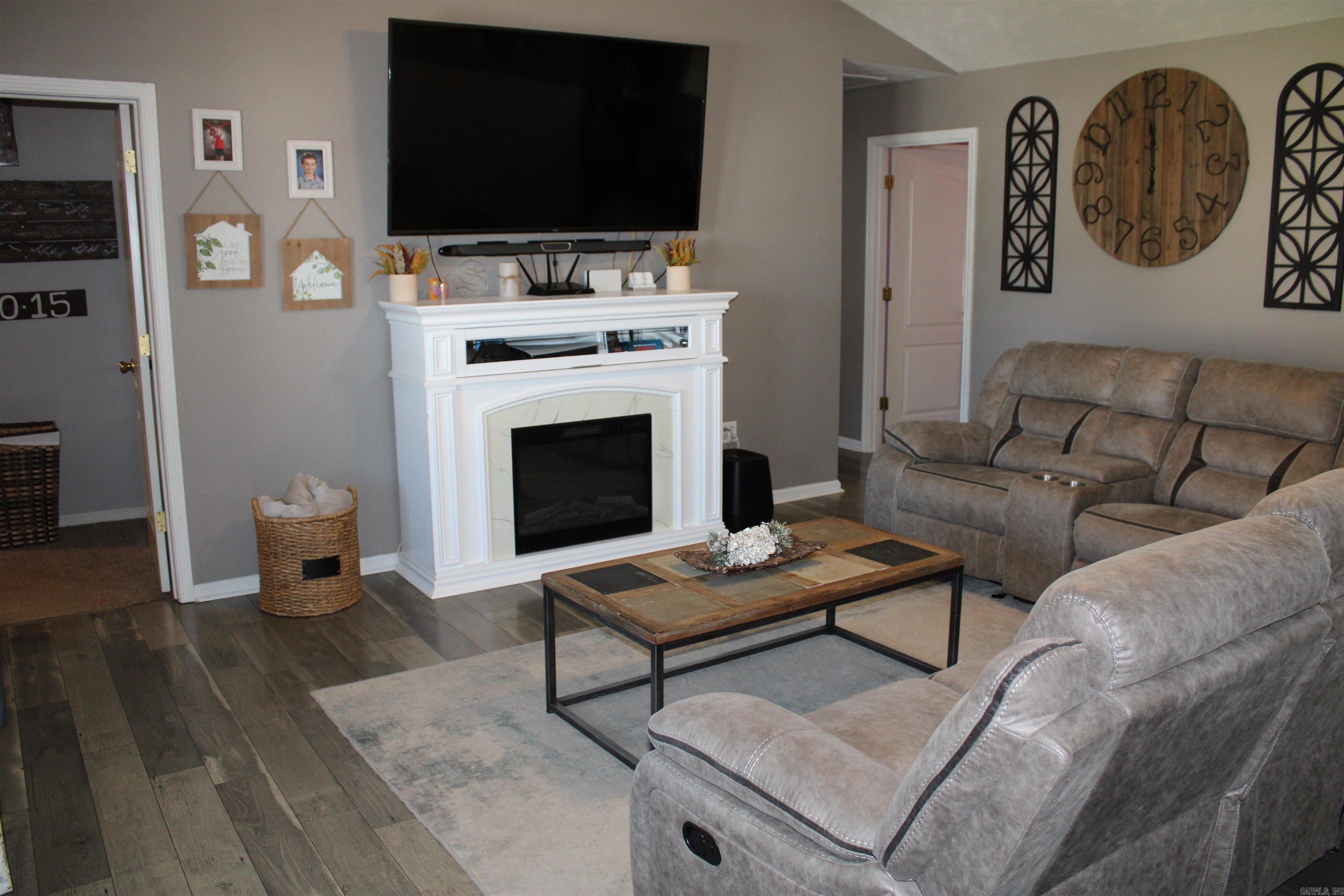 CHRISTOPHER BLAIR ADD - Residential
