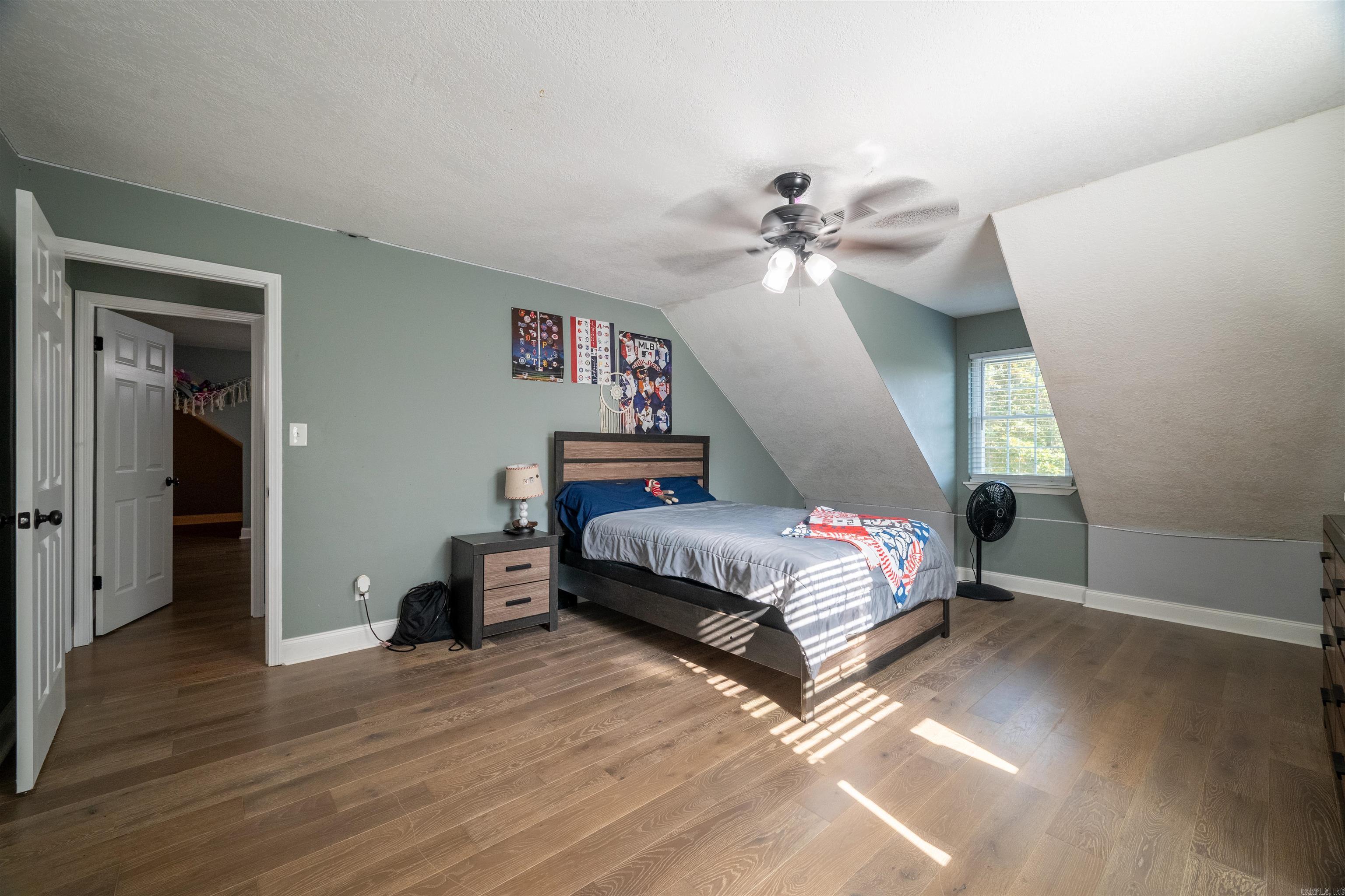 PEBBLE CREEK - Residential