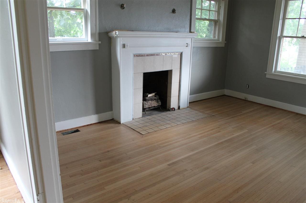 HSR BLK - Commercial Sale