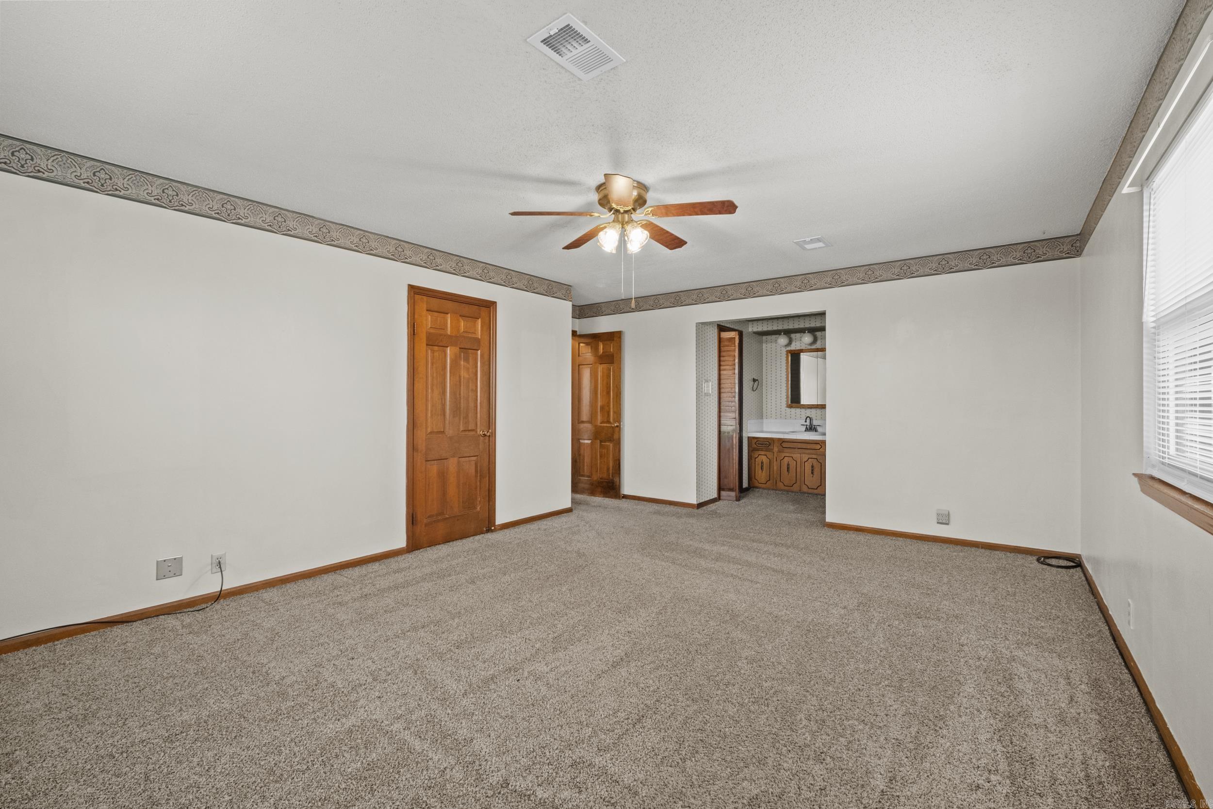 GREEN HILLS - Residential