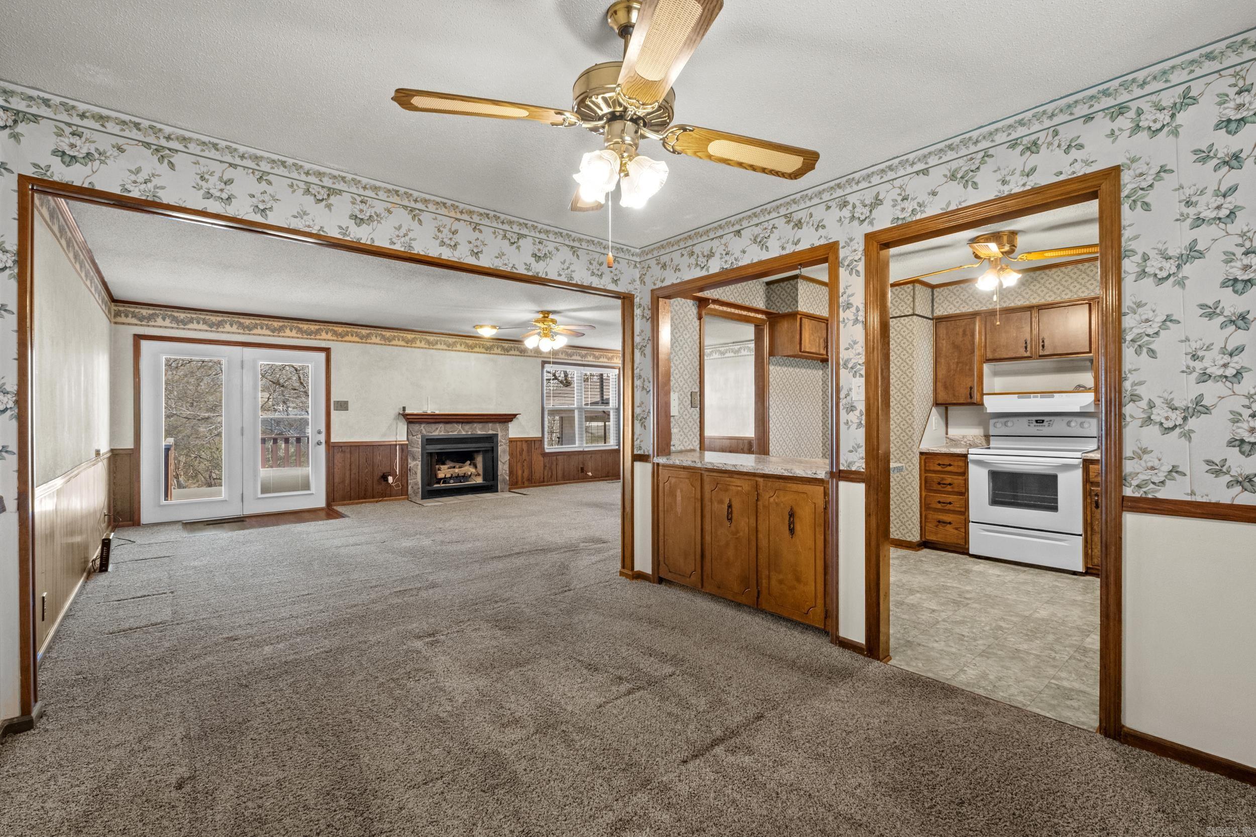 GREEN HILLS - Residential