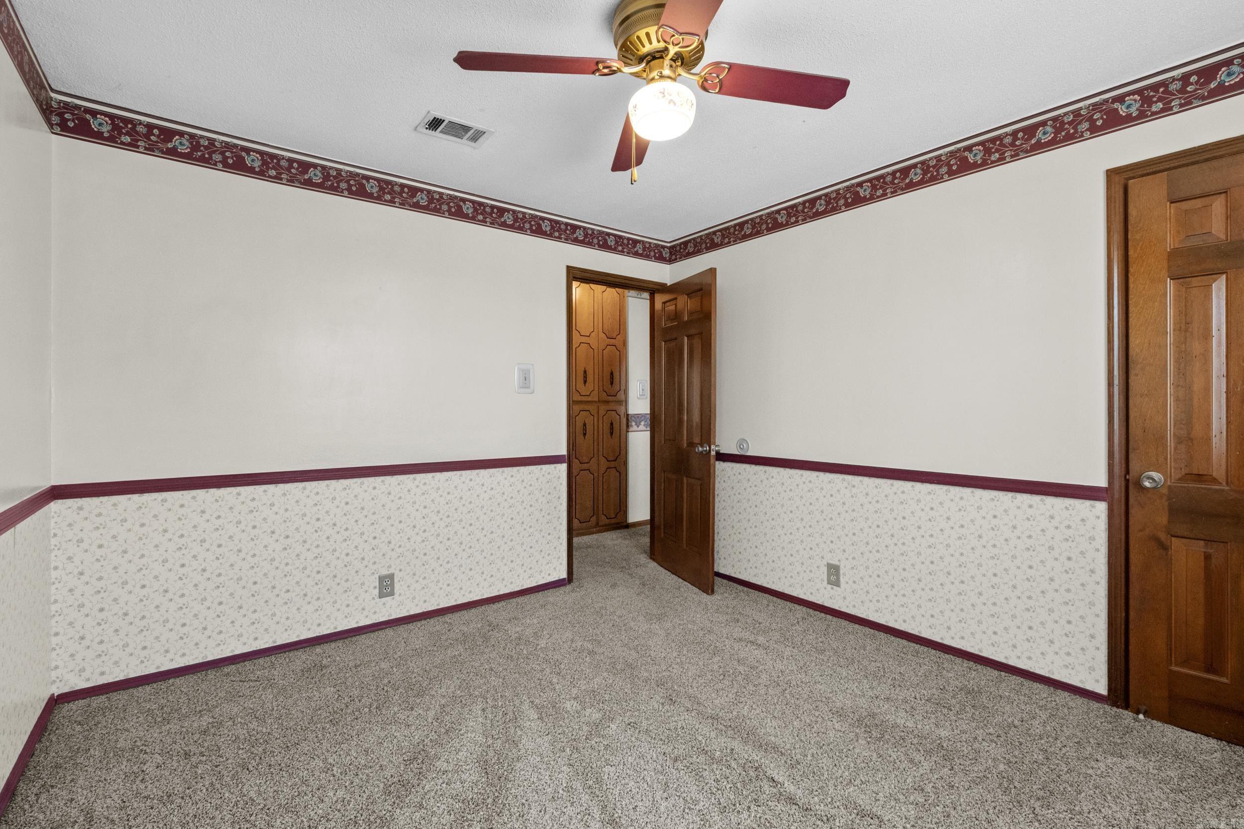 GREEN HILLS - Residential