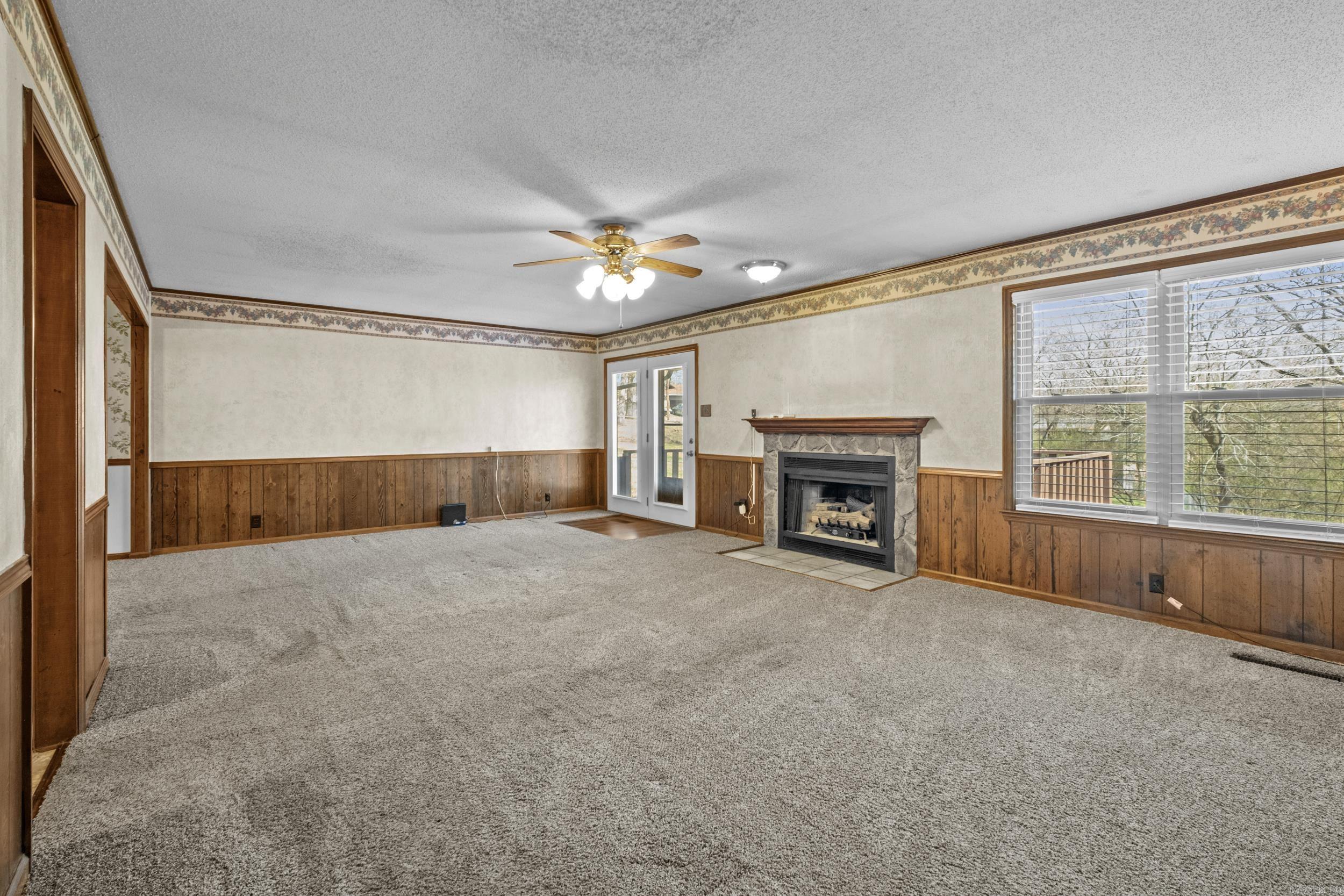 GREEN HILLS - Residential