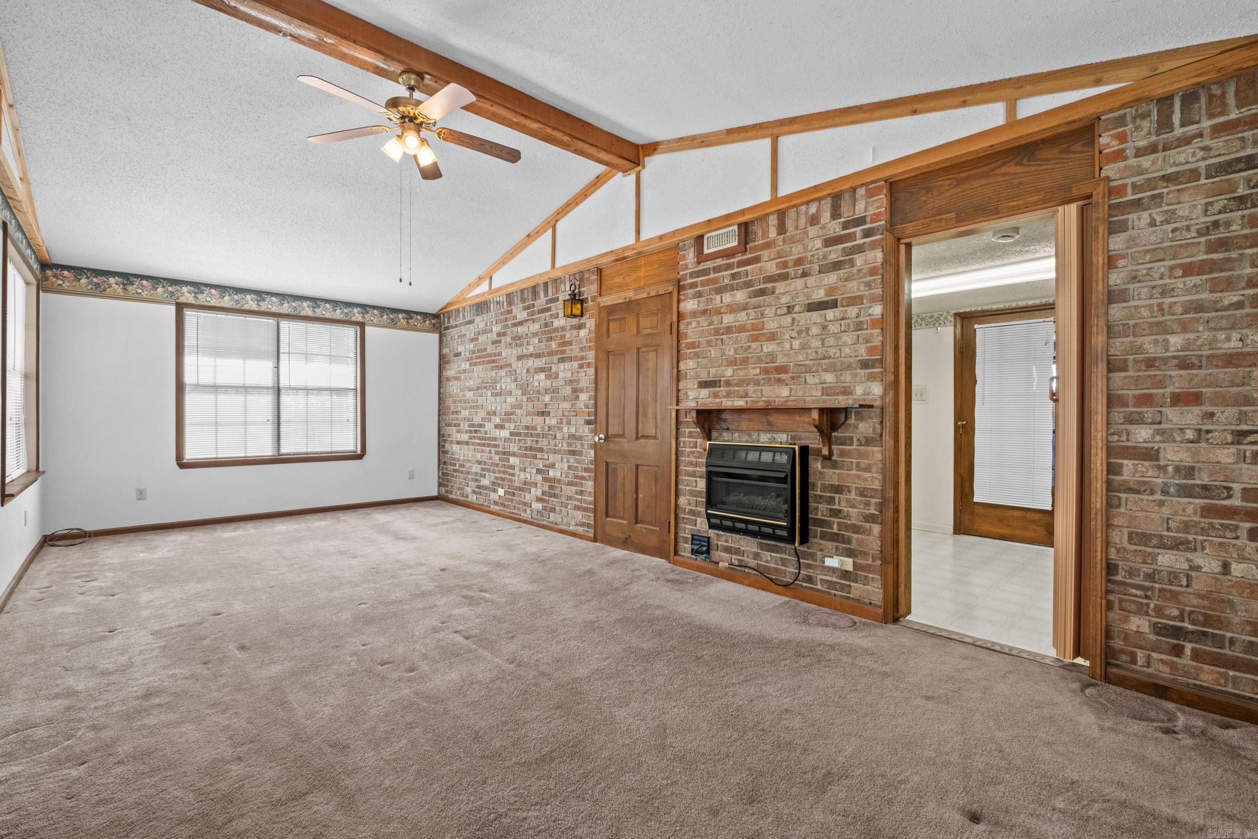 GREEN HILLS - Residential