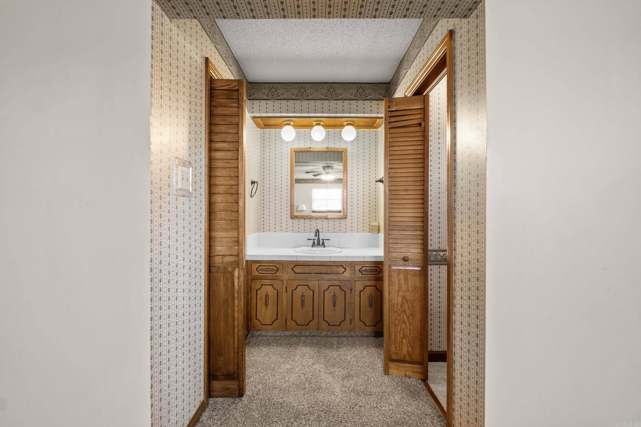 GREEN HILLS - Residential