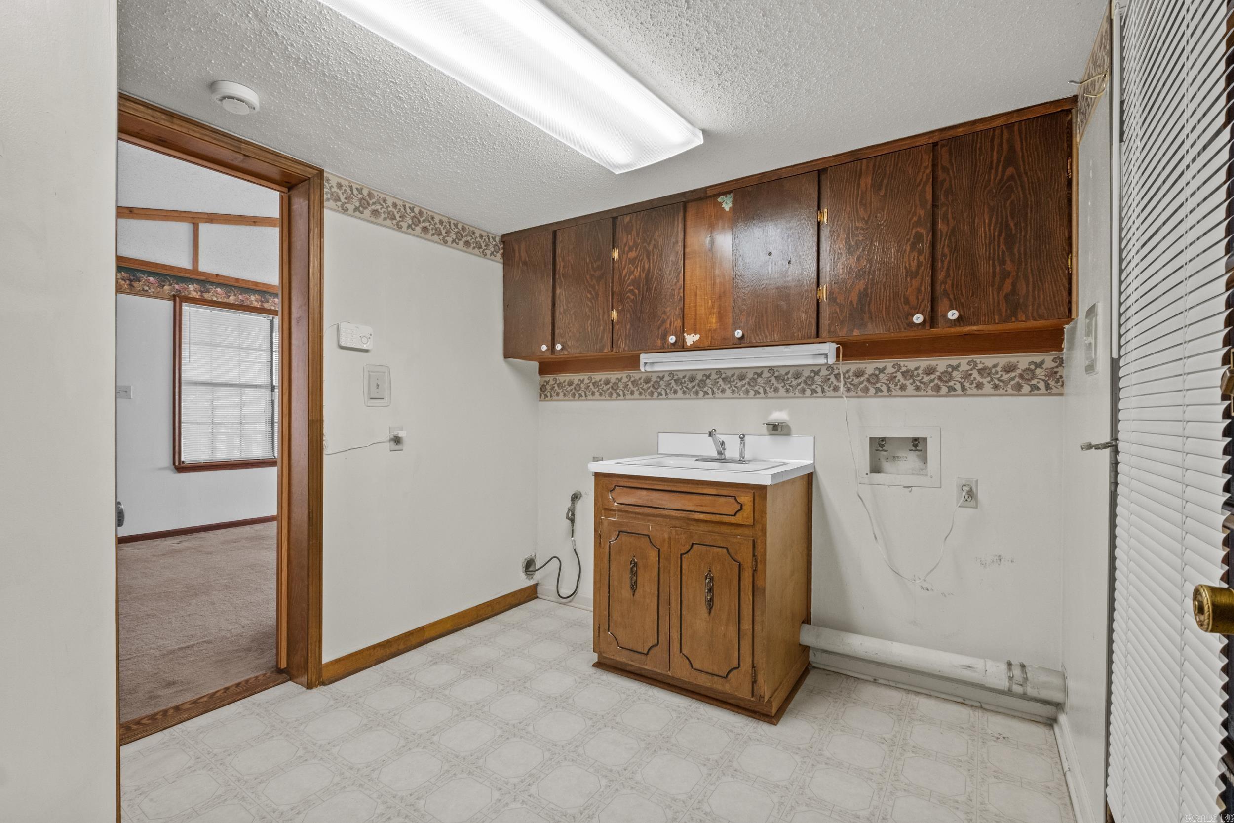 GREEN HILLS - Residential