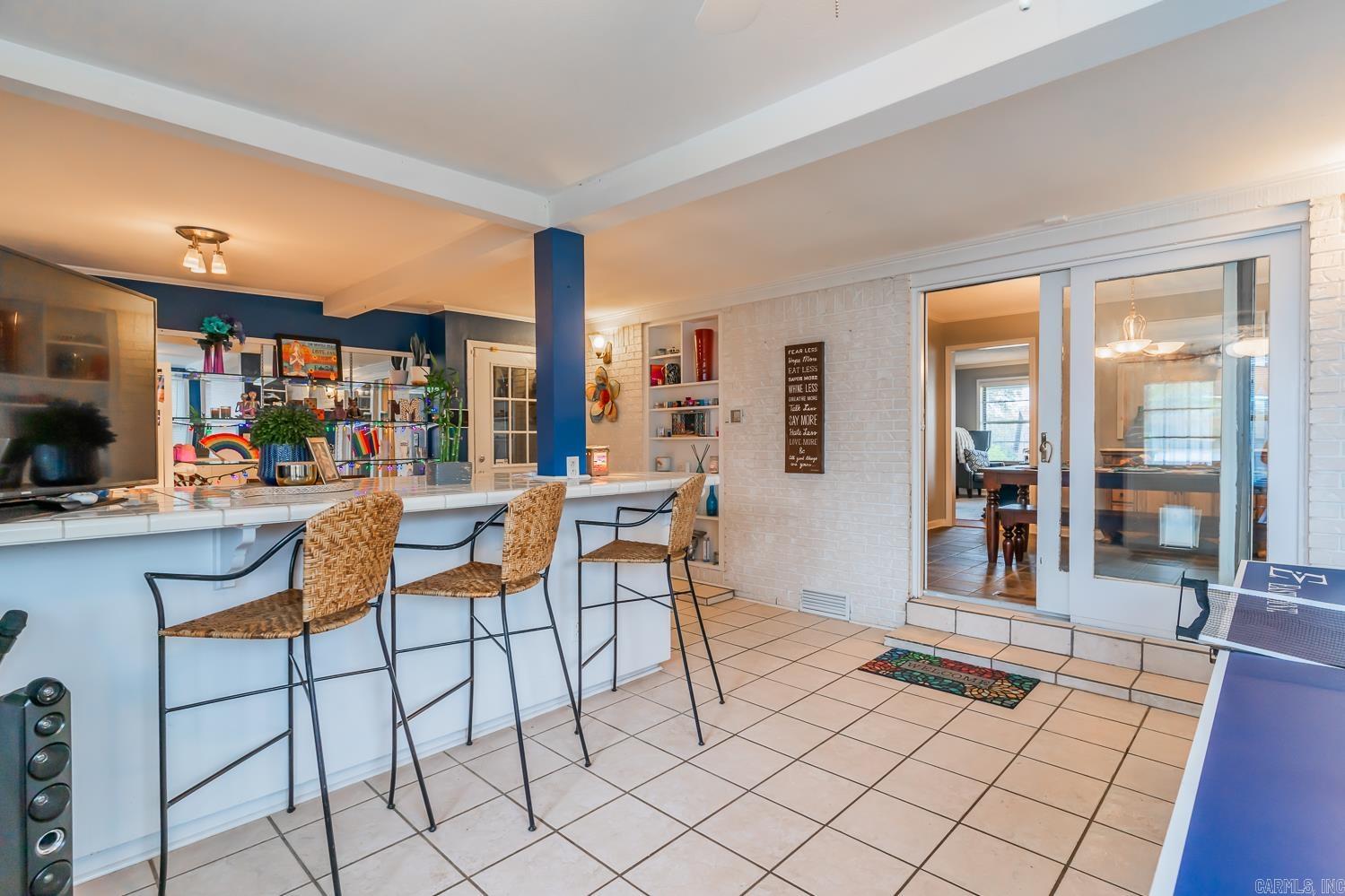 PIKE VIEW - Residential