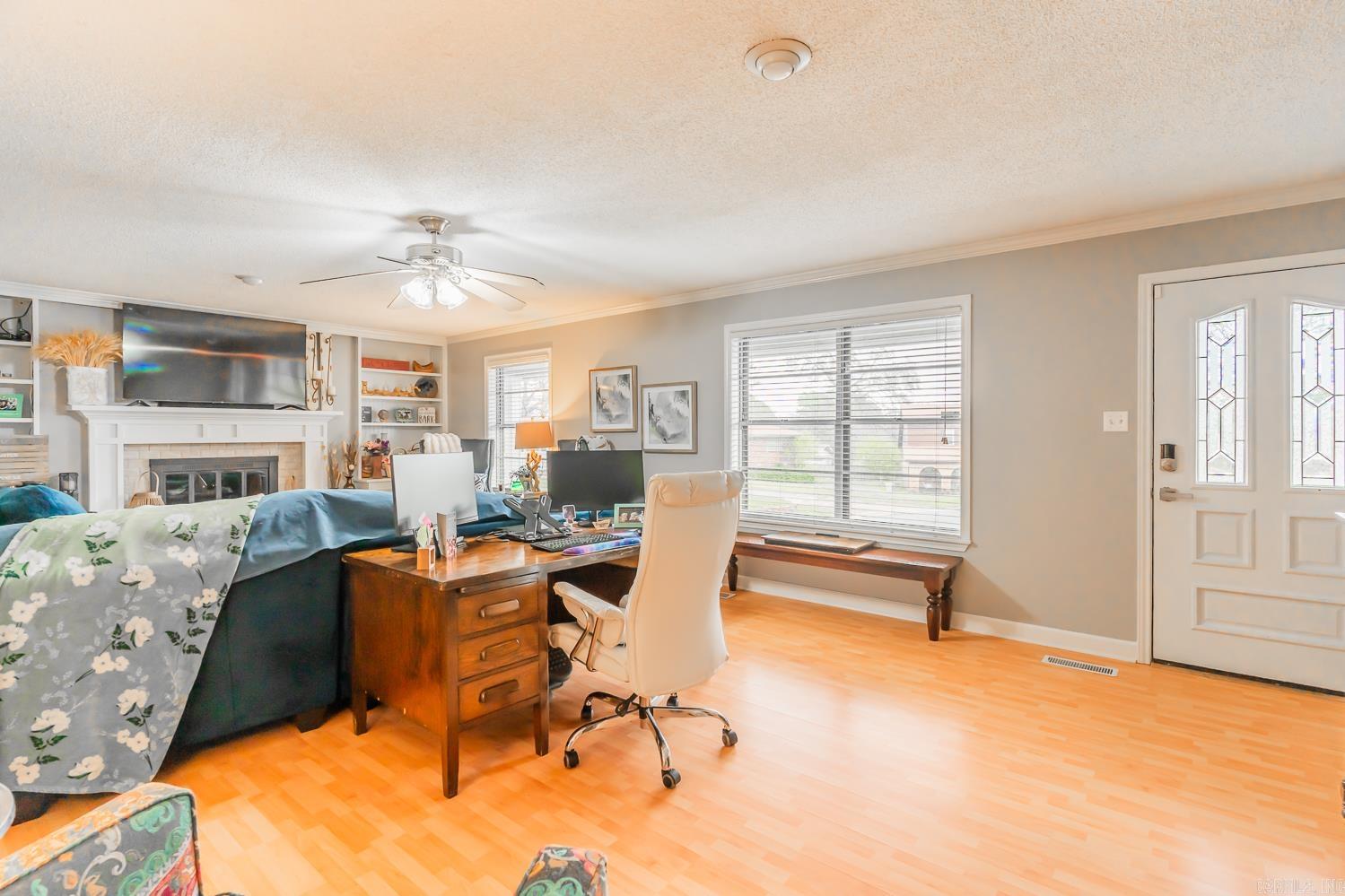 PIKE VIEW - Residential