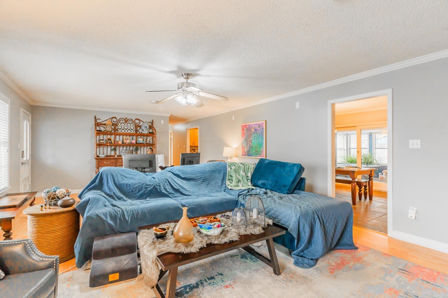 PIKE VIEW - Residential