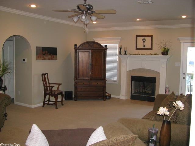 NORTH POINTE ADDN - Residential