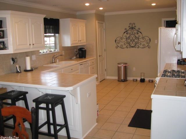 NORTH POINTE ADDN - Residential