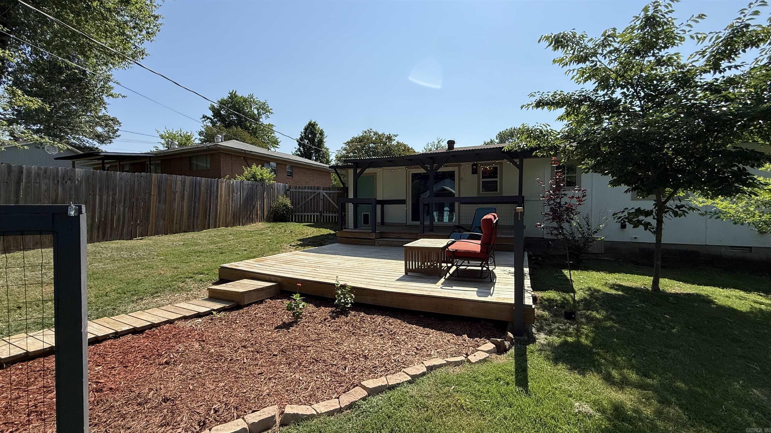 MARYLAND TERRACE - Residential