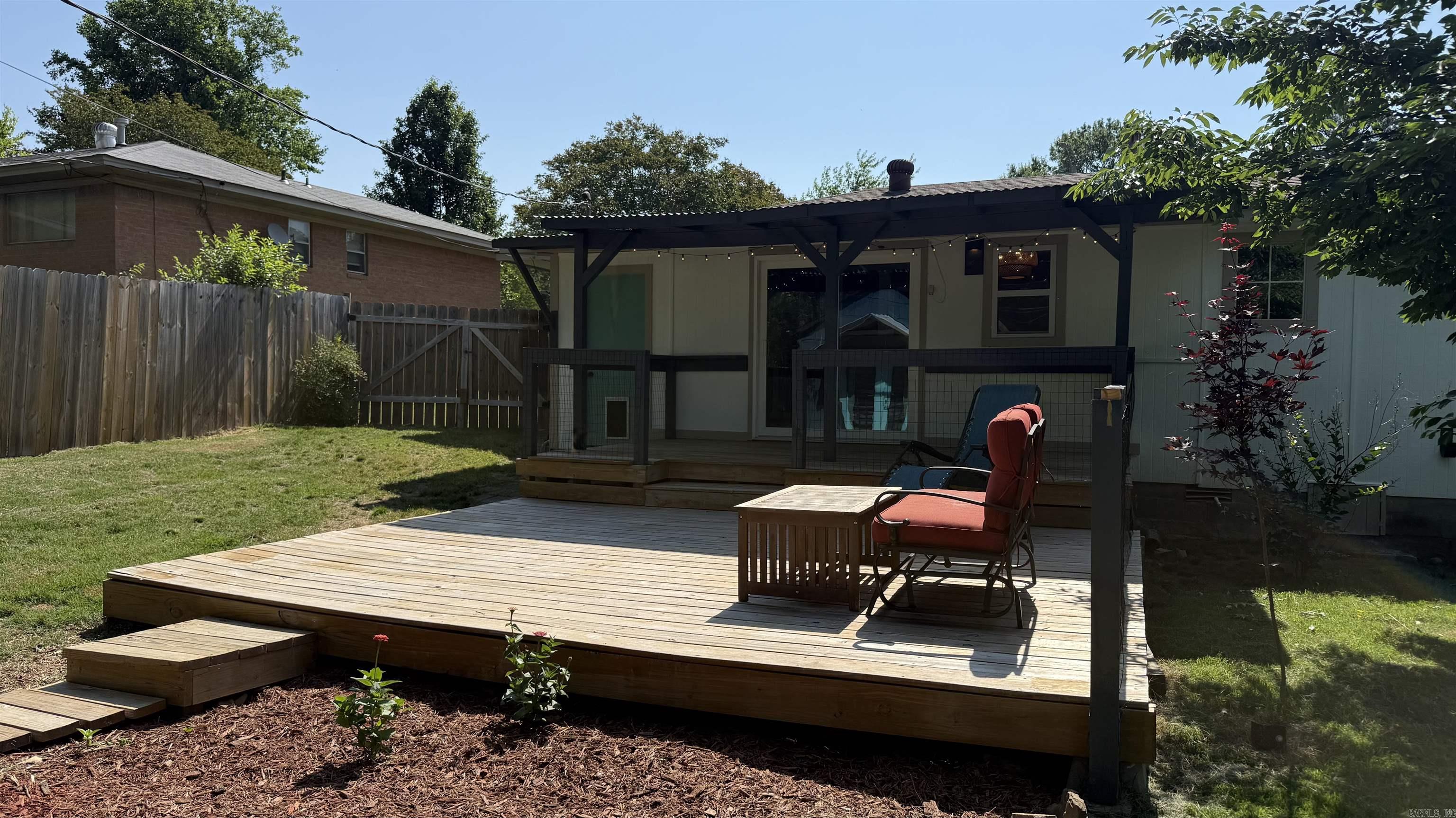 MARYLAND TERRACE - Residential
