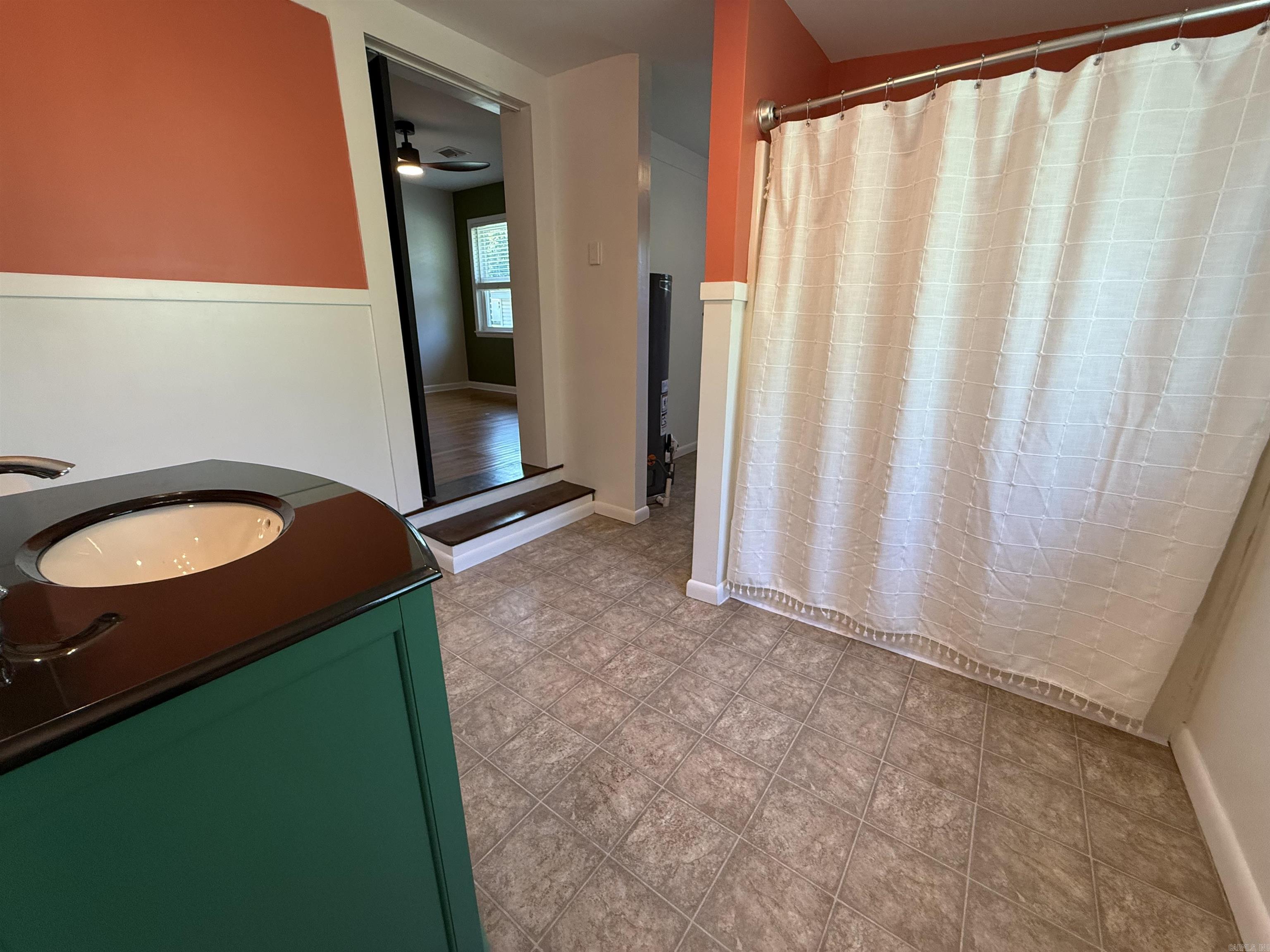 MARYLAND TERRACE - Residential